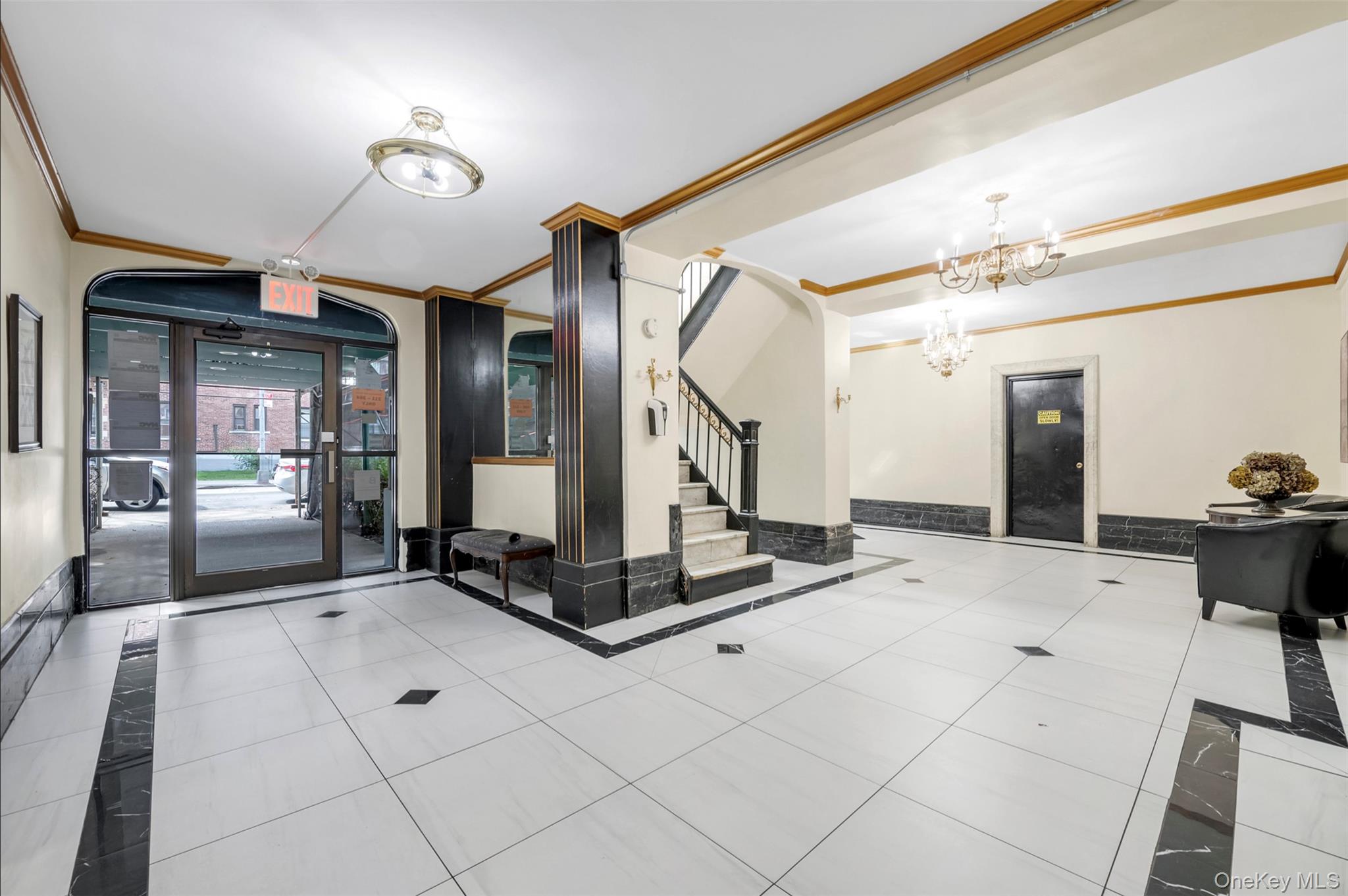 115-25 Metropolitan Avenue, Unit 224 photo 2