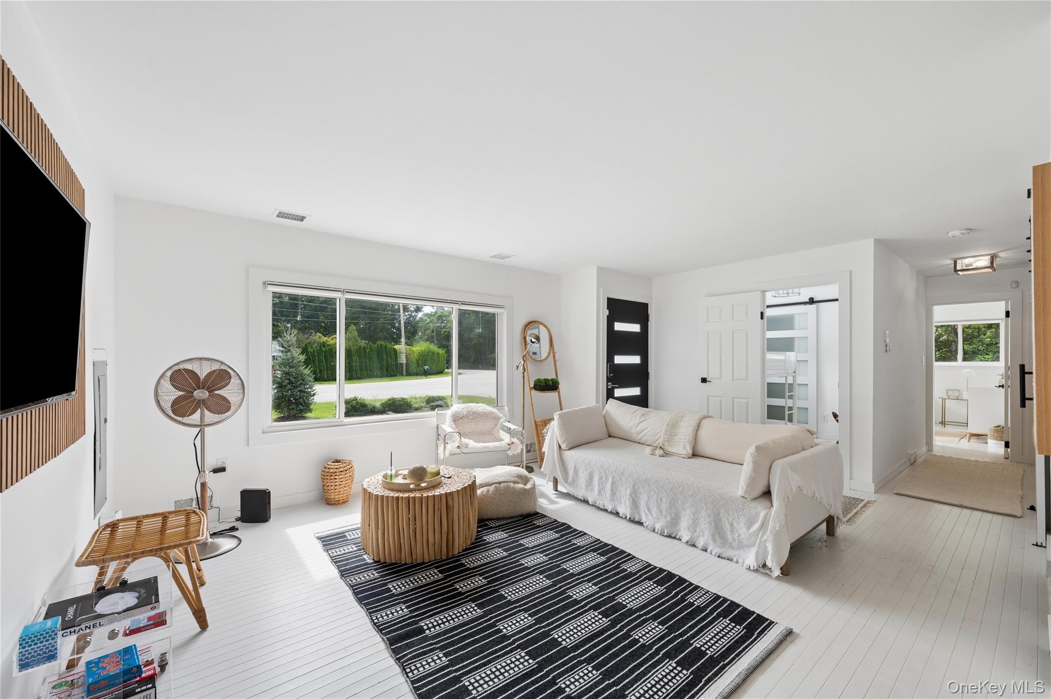 138 W Tiana Road – For Sale photo 6