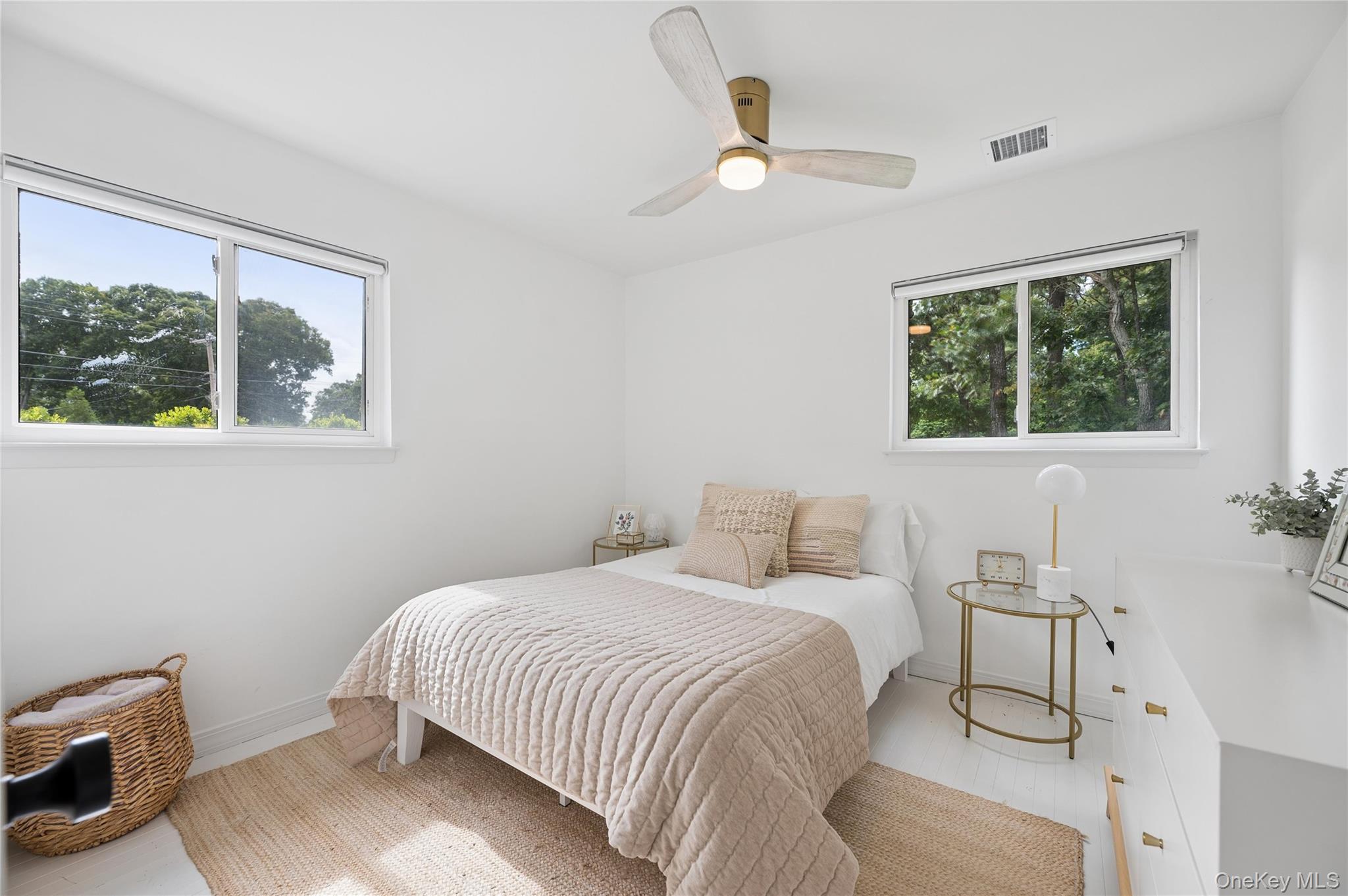 138 W Tiana Road – For Sale photo 12
