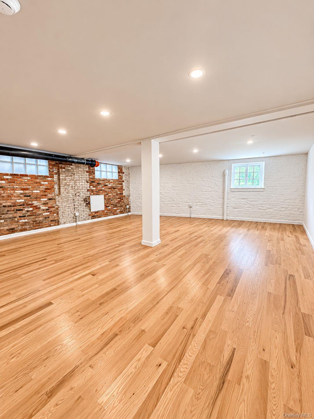155 S River St, Unit DB photo 10