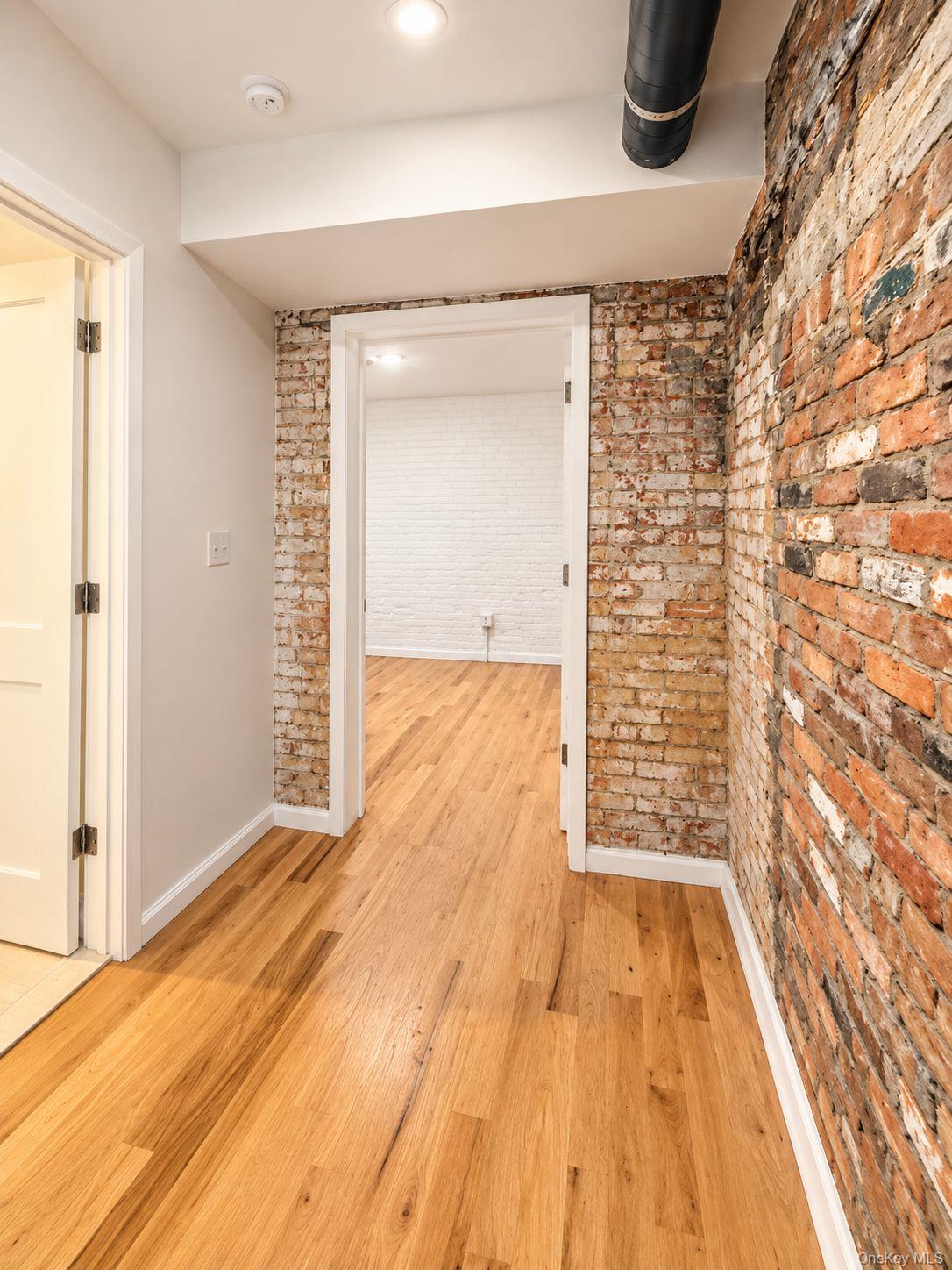 155 S River St, Unit DB photo 11