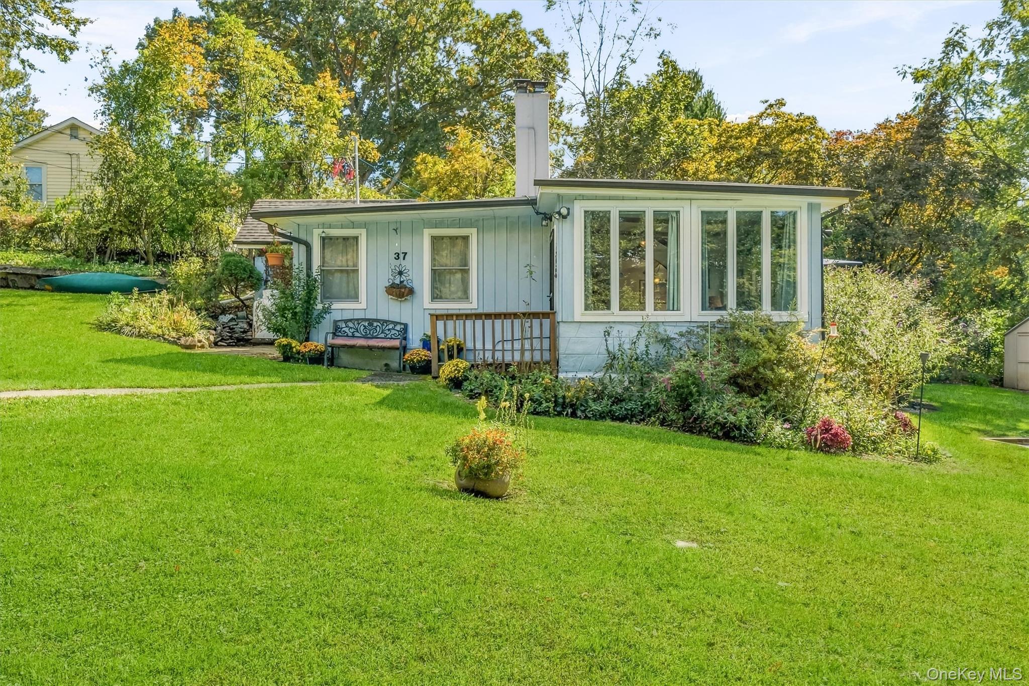 37 Woodstock Road – For Sale photo 3