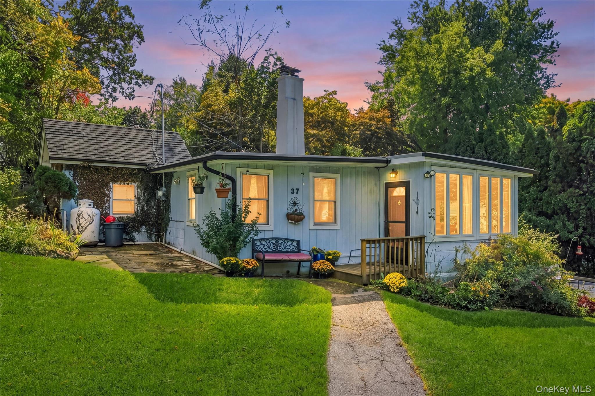 37 Woodstock Road – For Sale