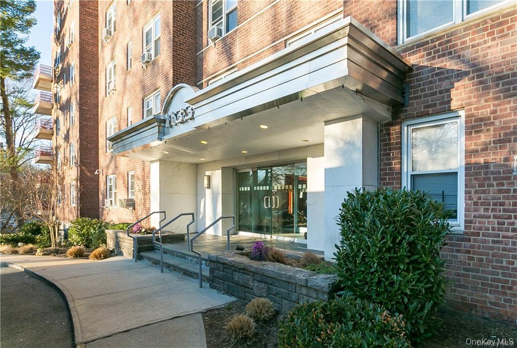1133 Midland Avenue, Unit 1C photo 19