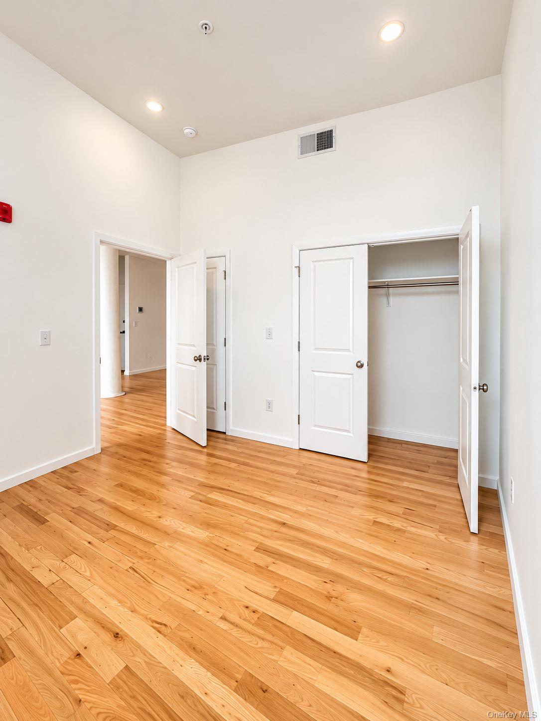 155 S River St, Unit A3 photo 5