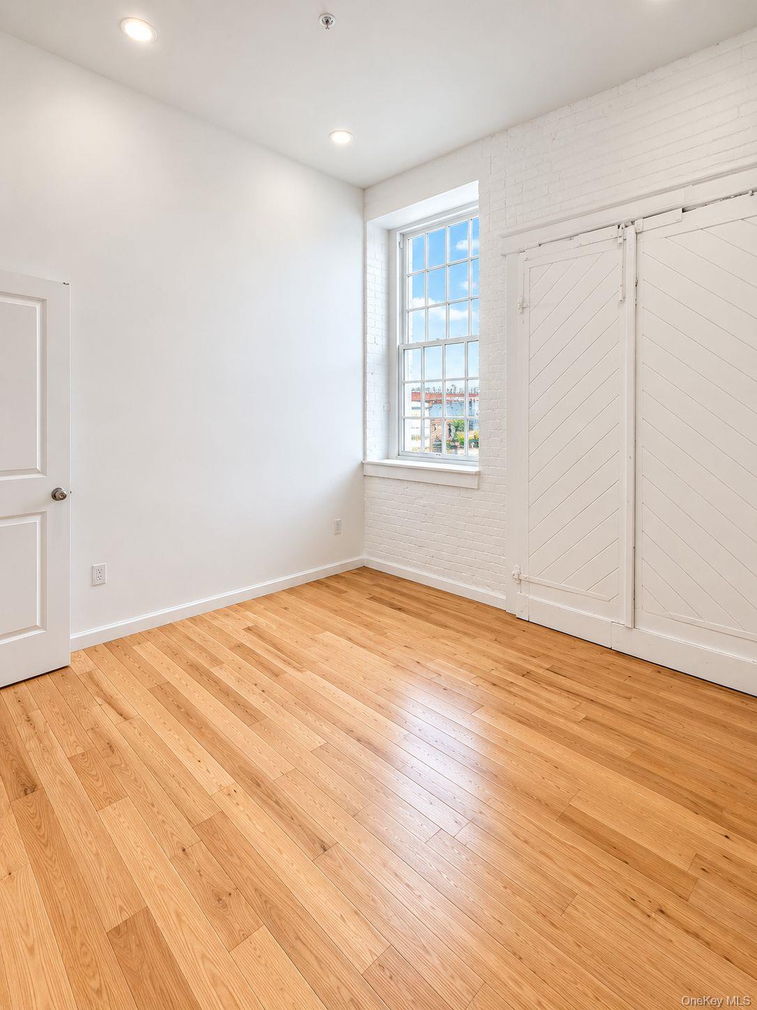 155 S River St, Unit A3 photo 6