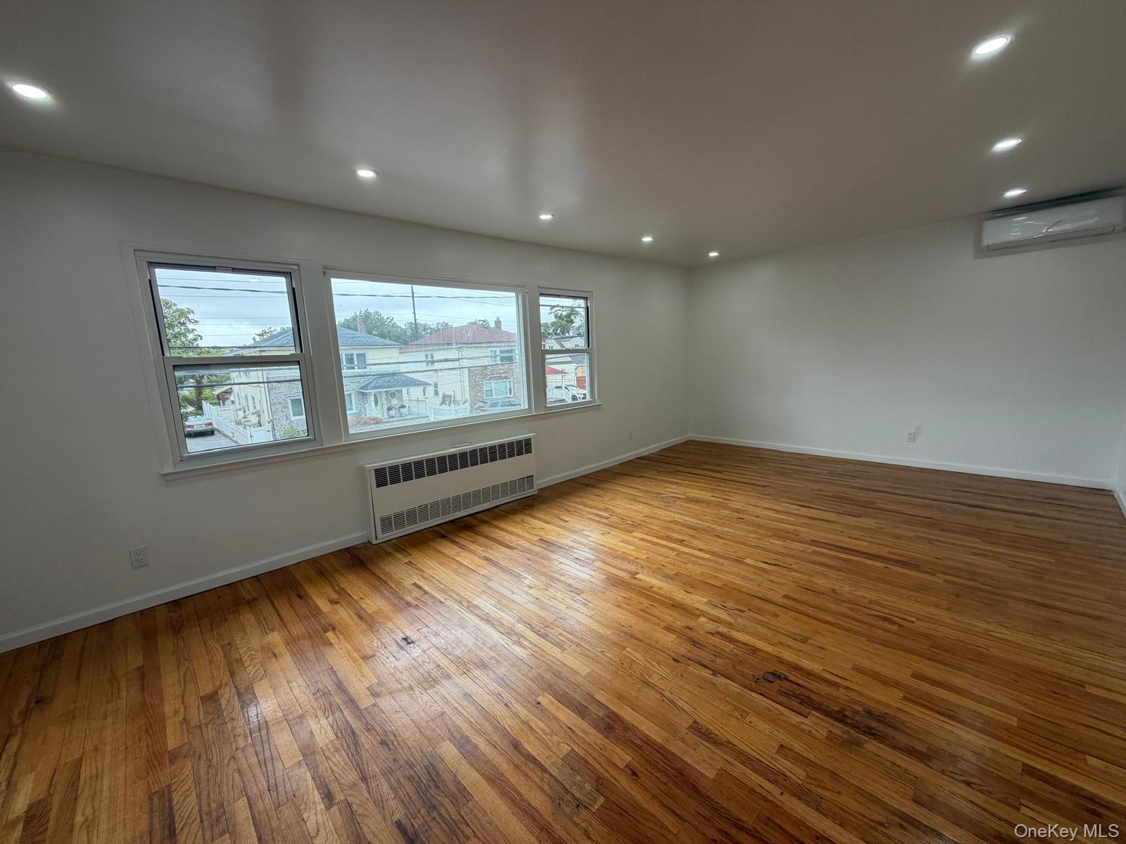 19 Gibson Boulevard – For Rent photo 3