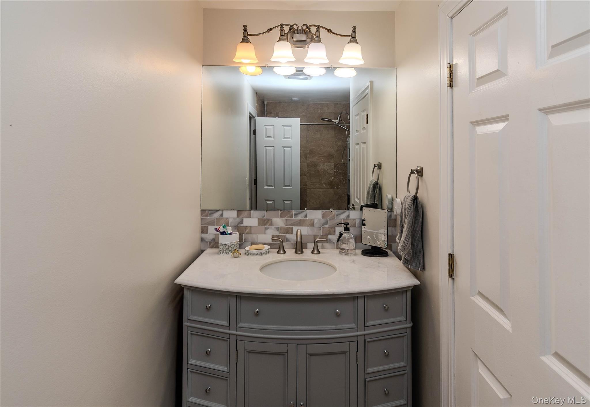 7 Sunny Brook Circle – For Sale photo 17