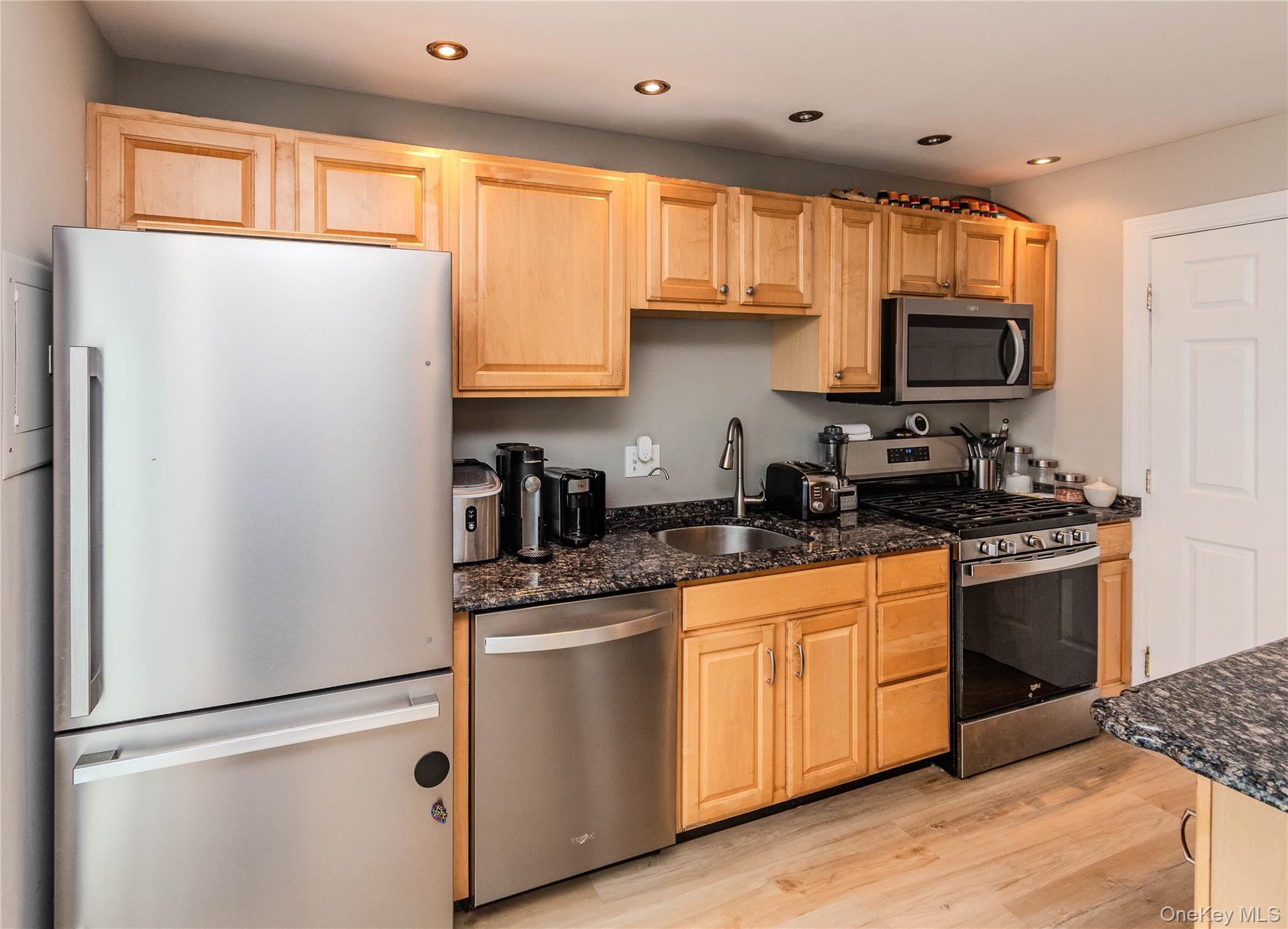 7 Sunny Brook Circle – For Sale photo 10