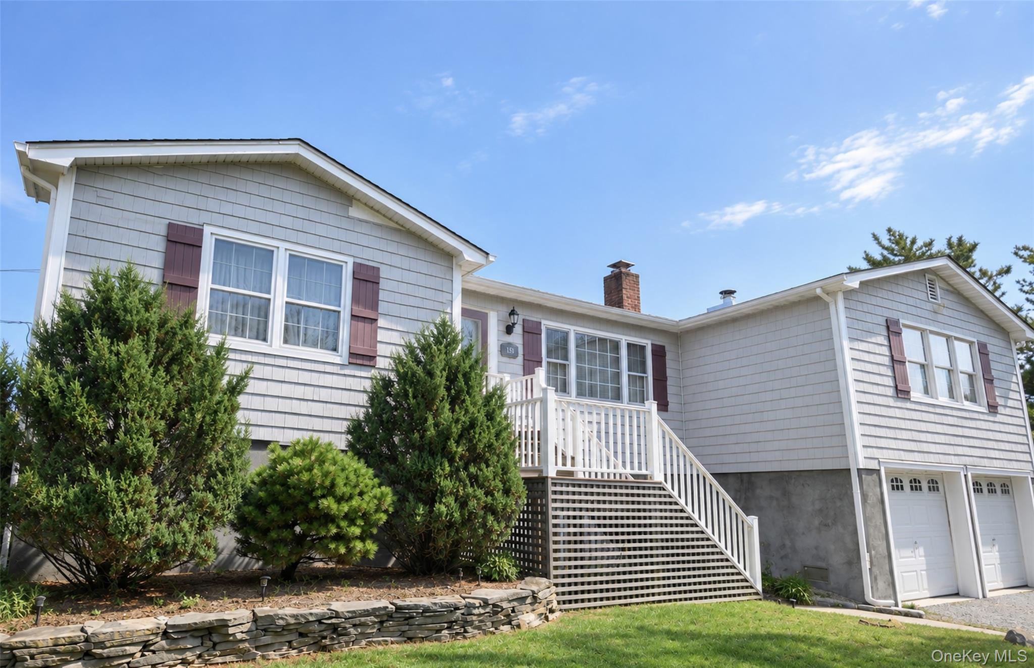 135 E Ocean Avenue – For Sale photo 2
