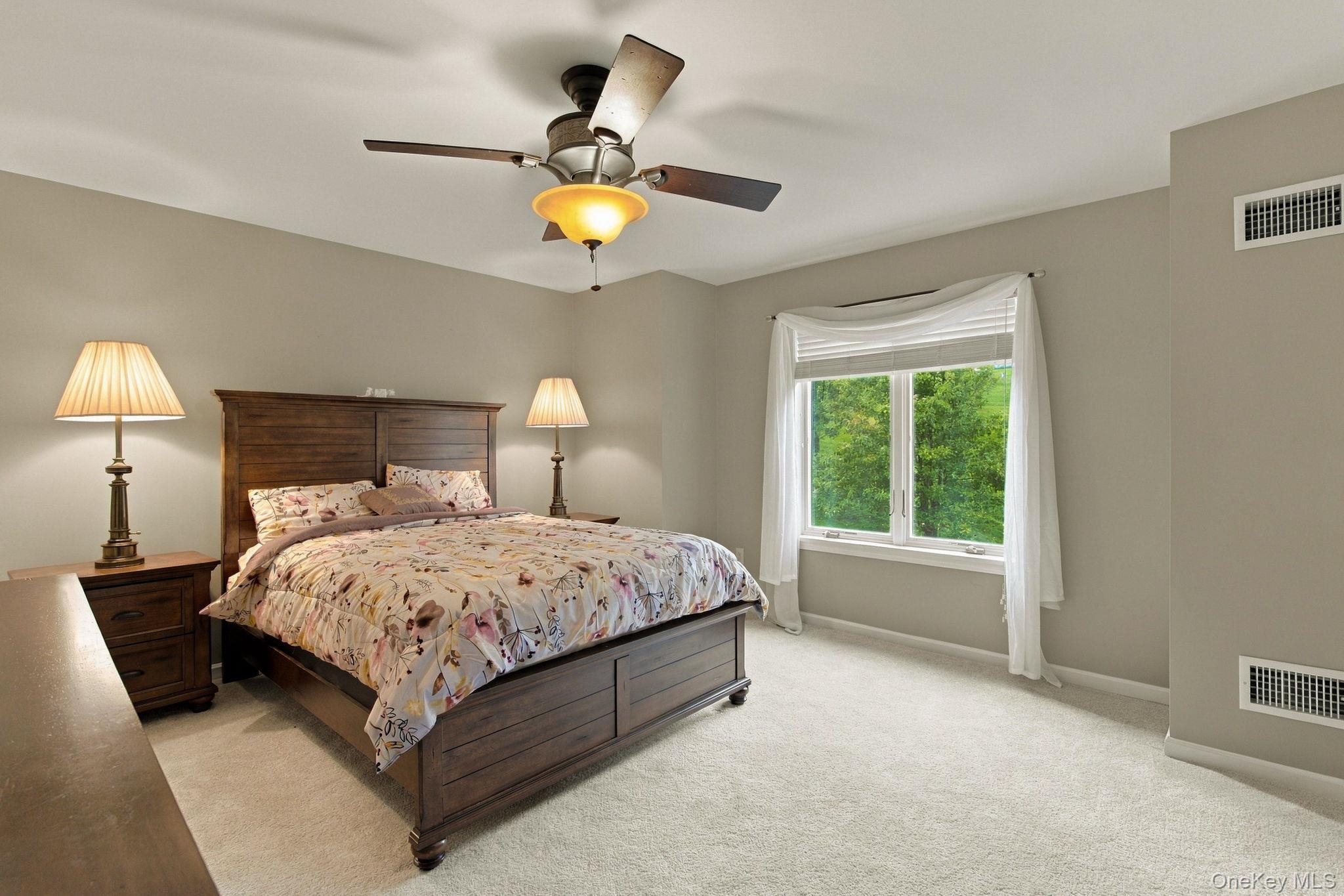 137 Riverview – For Sale photo 11