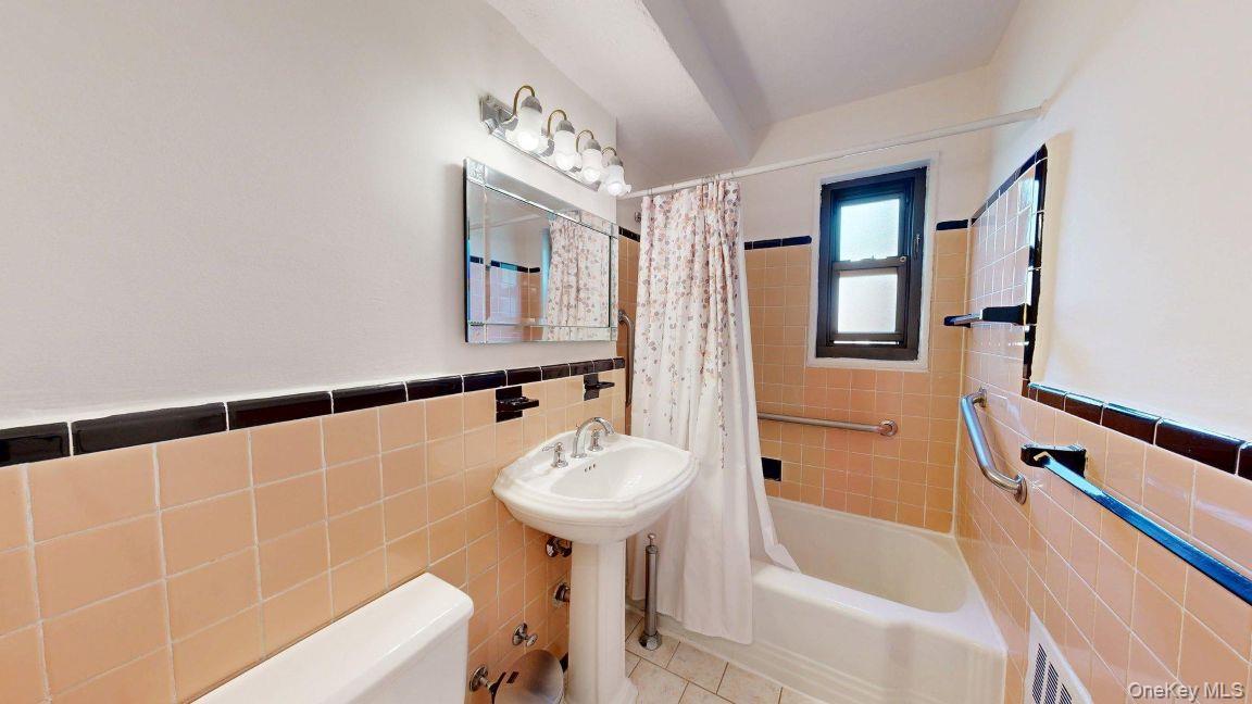 199-41 19TH N, Unit UNIT 2 -14 photo 9