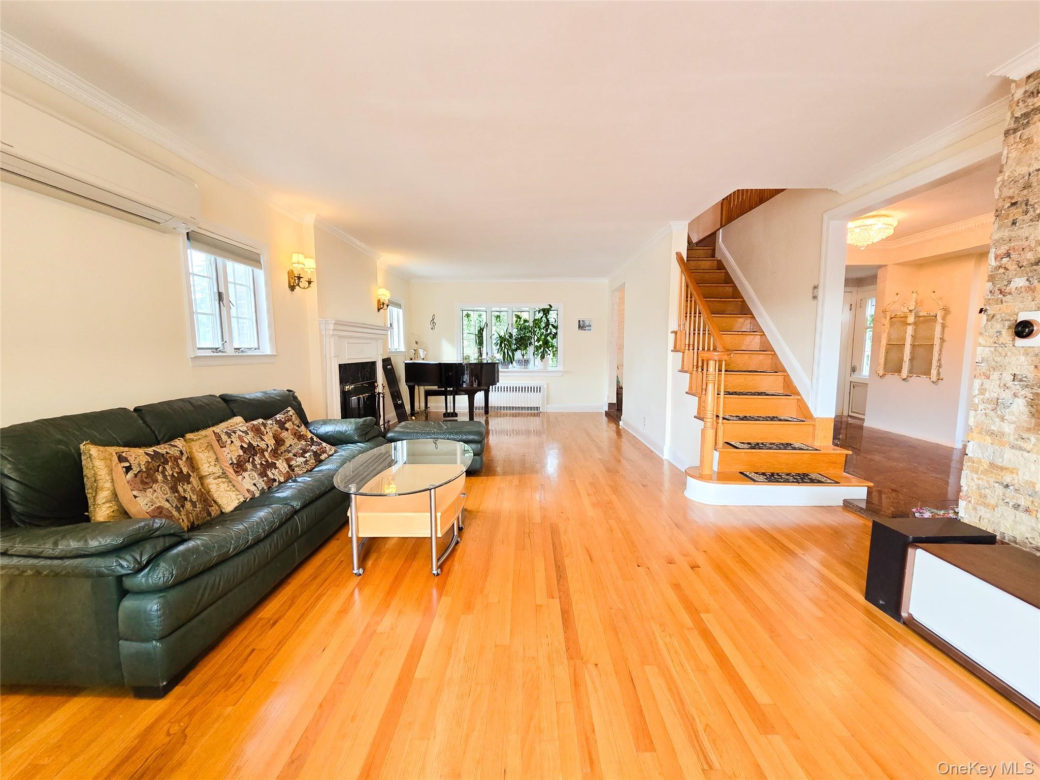 56-49 215 Street – For Sale photo 8