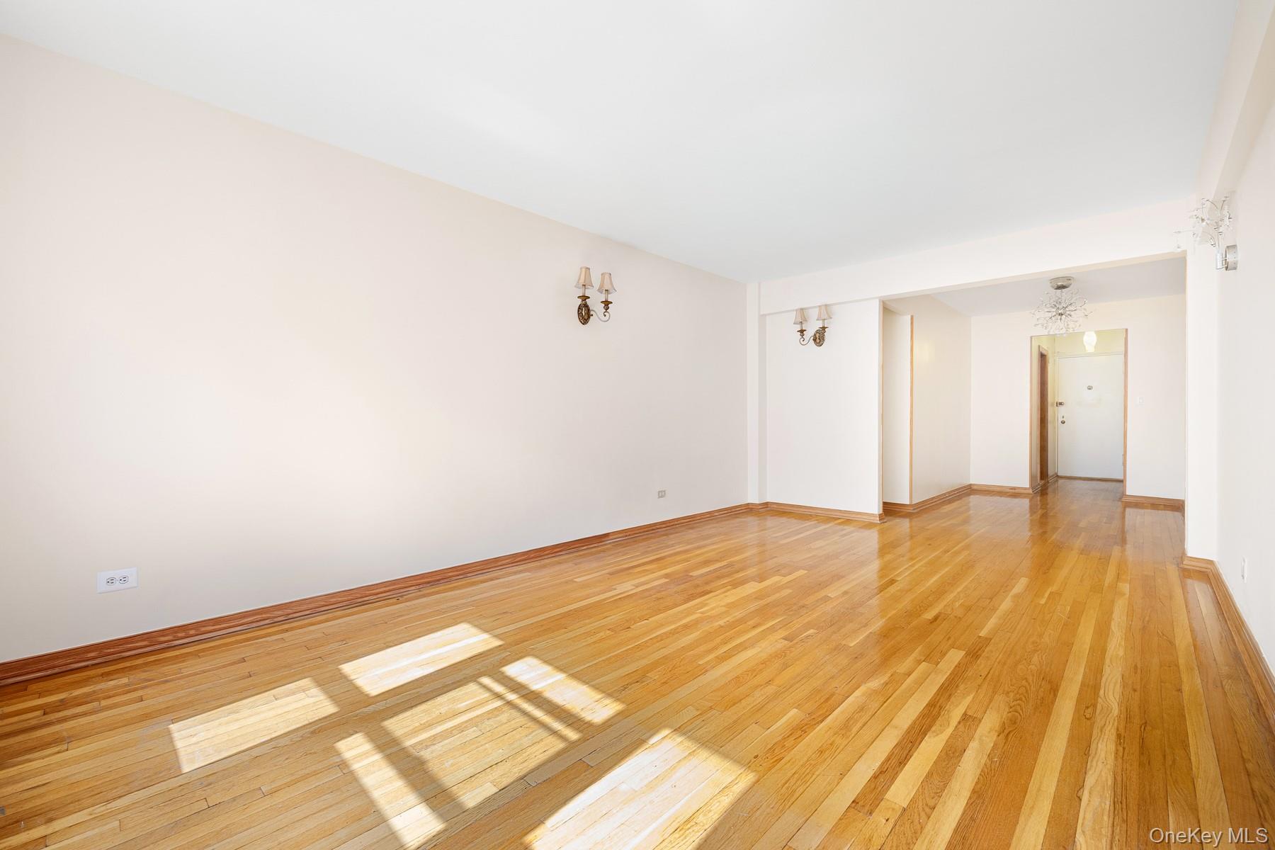 104-20 68 Drive, Unit A46 photo 3