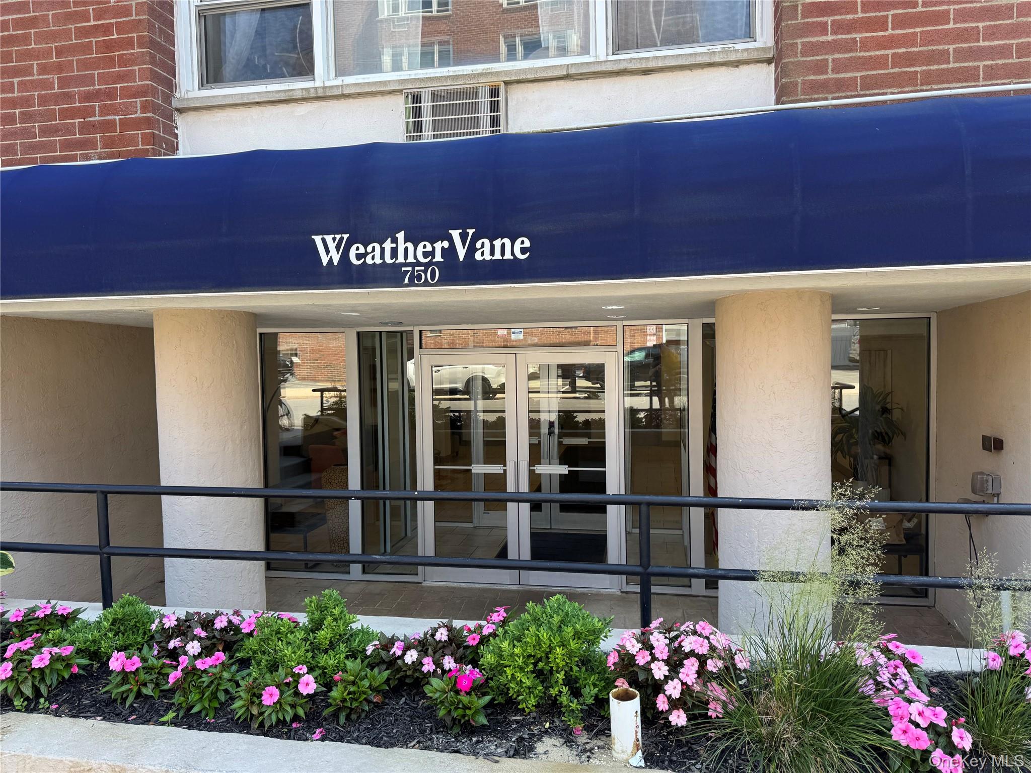 750 Shore Road, Unit 1H