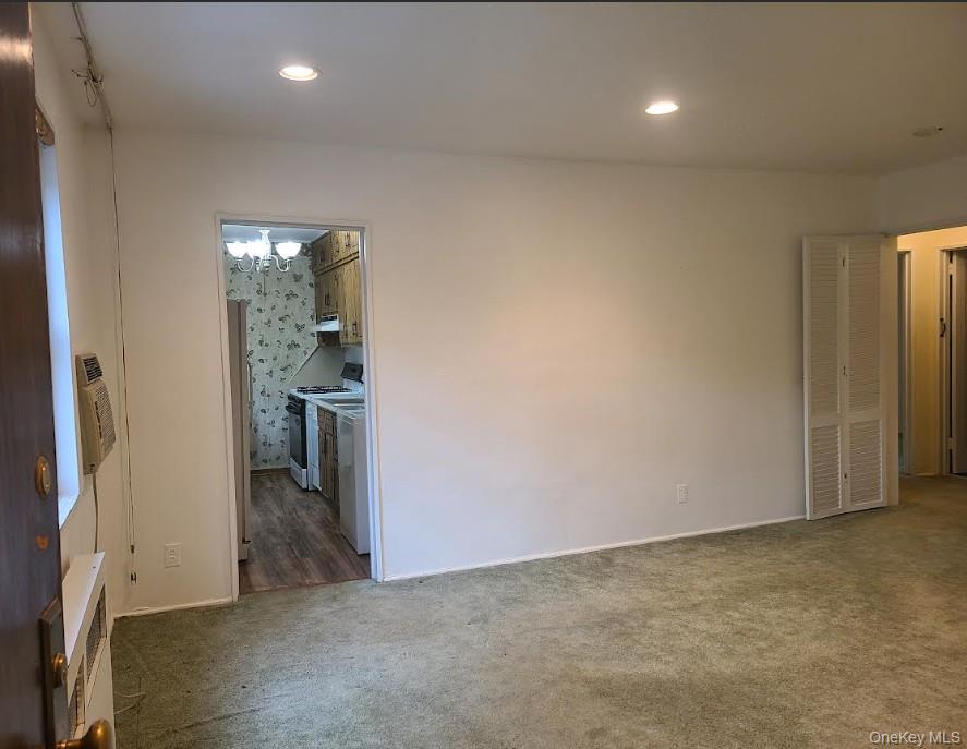 253-28 61st Avenue, Unit 1195 photo 4