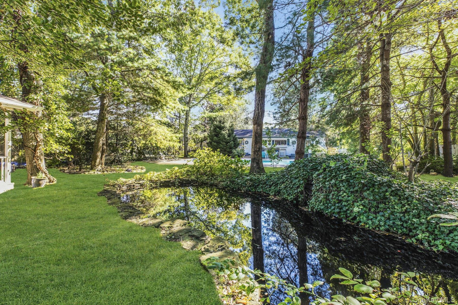 111 Bay Ave East Avenue – For Sale photo 34