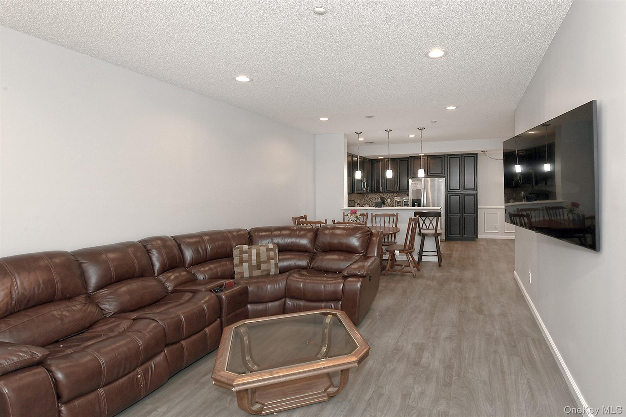 212 Clubhouse Circle, Unit 212 photo 7