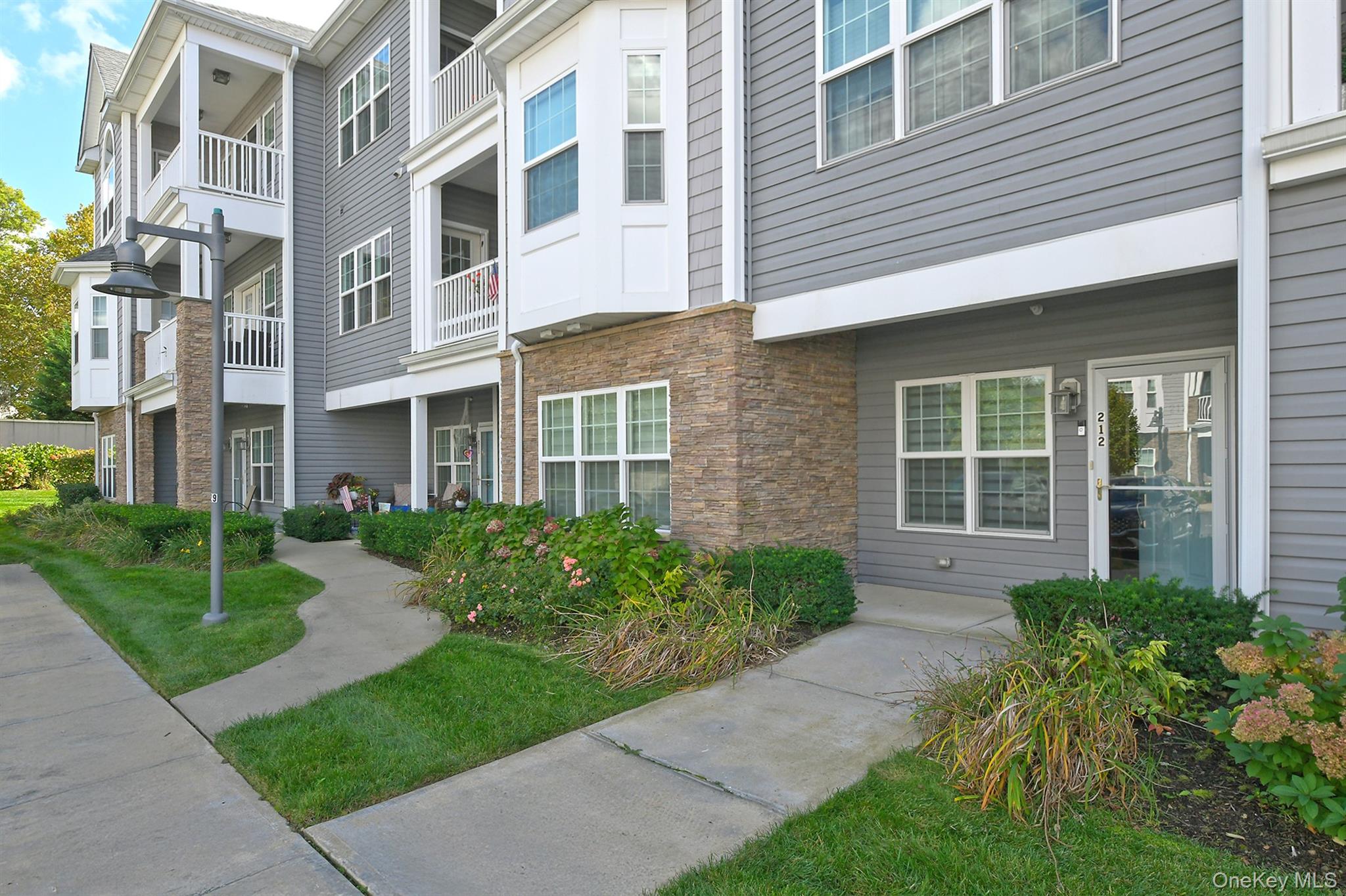 212 Clubhouse Circle, Unit 212 photo 5