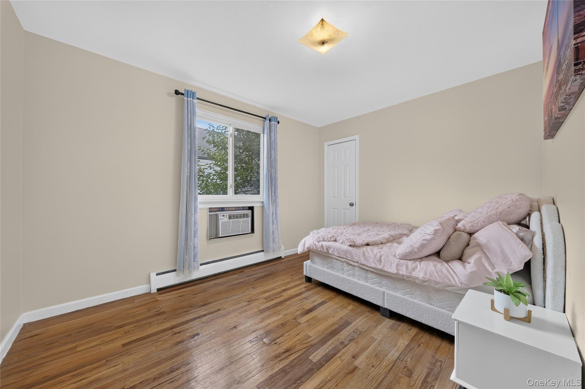 6722 Burns Street – For Sale photo 15