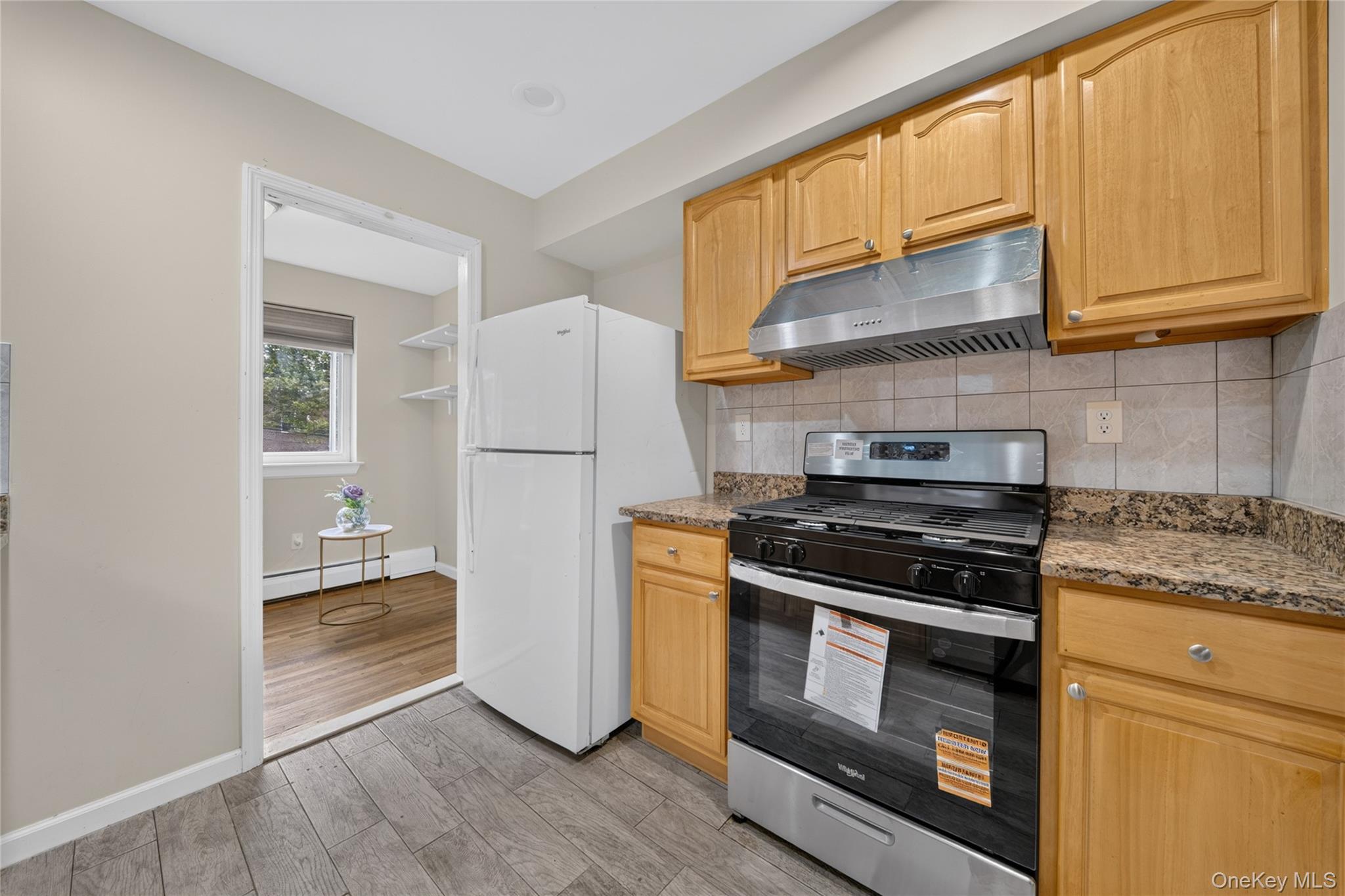 6722 Burns Street – For Sale photo 9