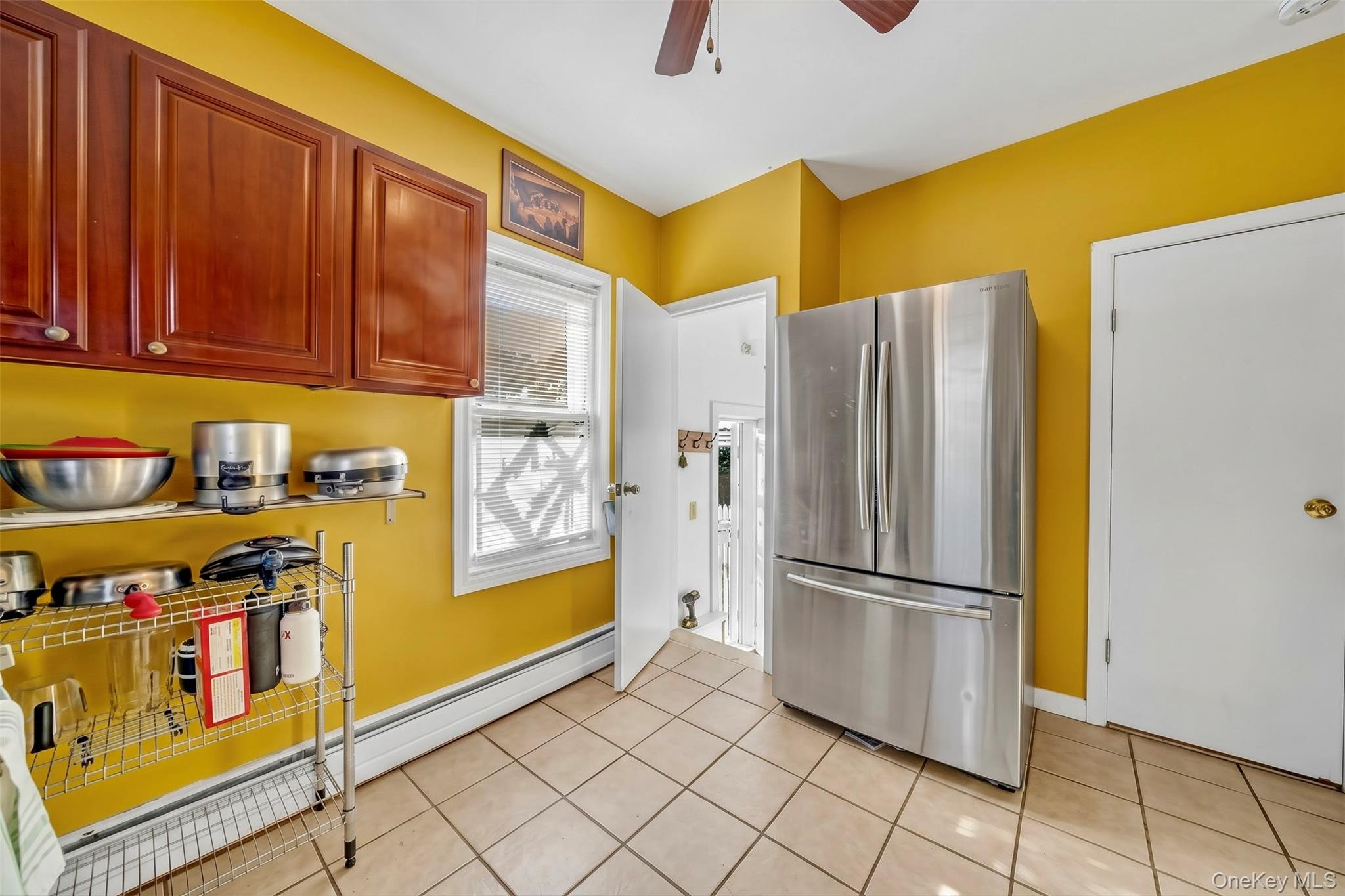 9410 82nd Place – For Sale photo 8