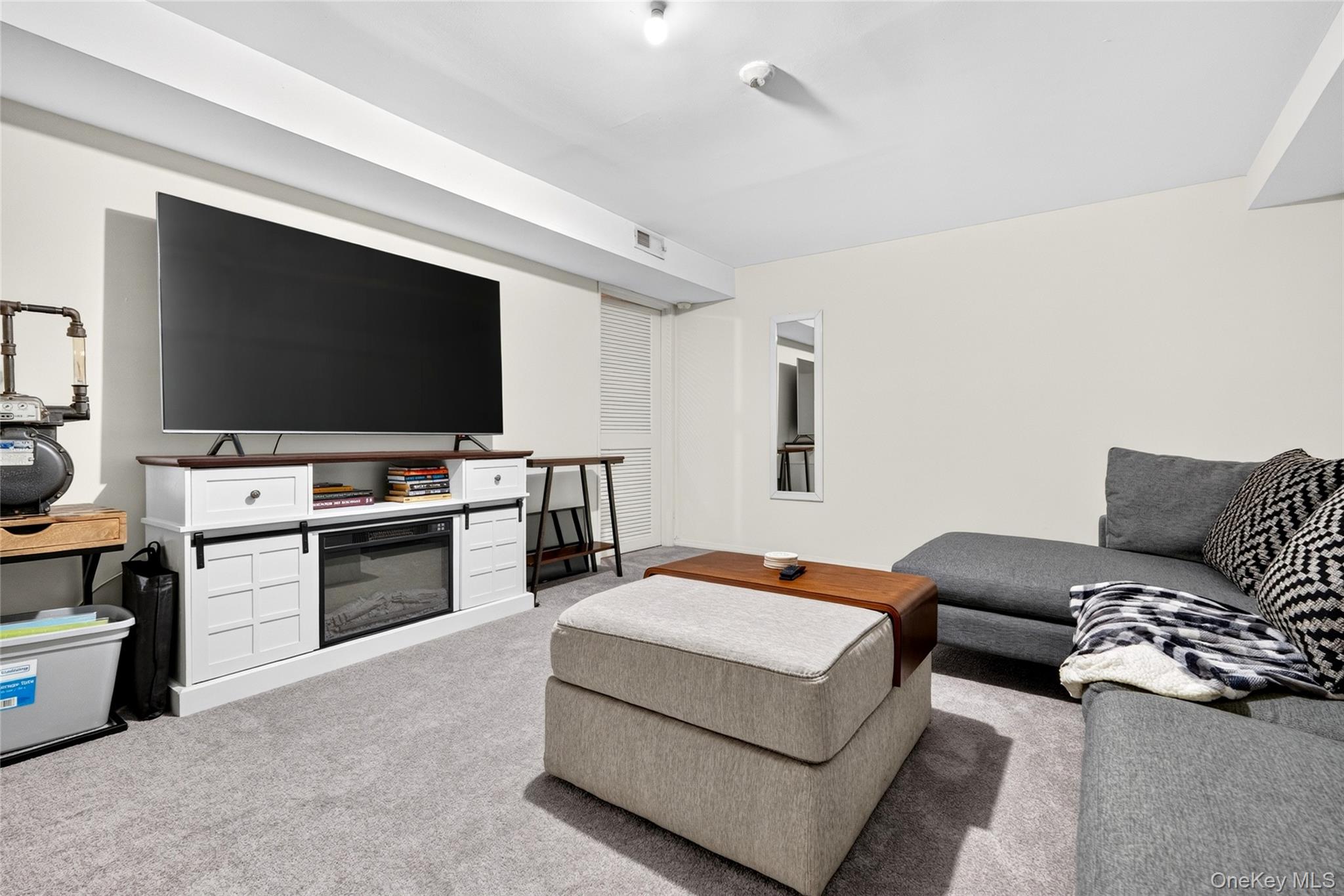 7 Village Green – For Sale photo 35