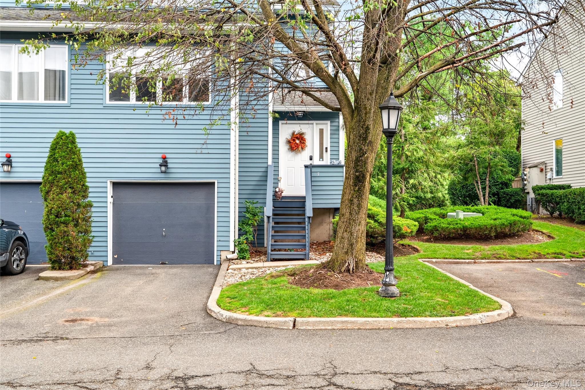 7 Village Green – For Sale