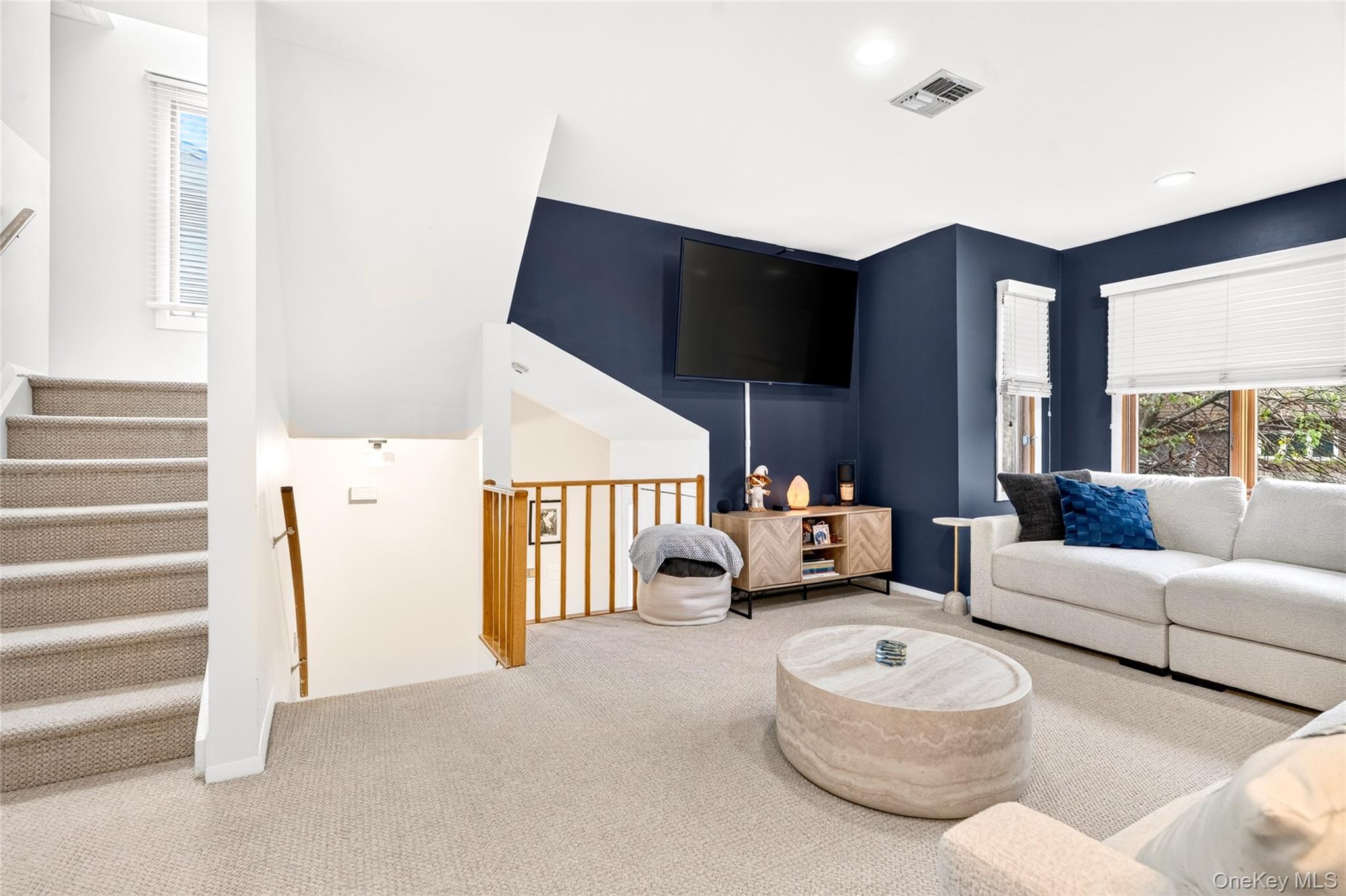7 Village Green – For Sale photo 21