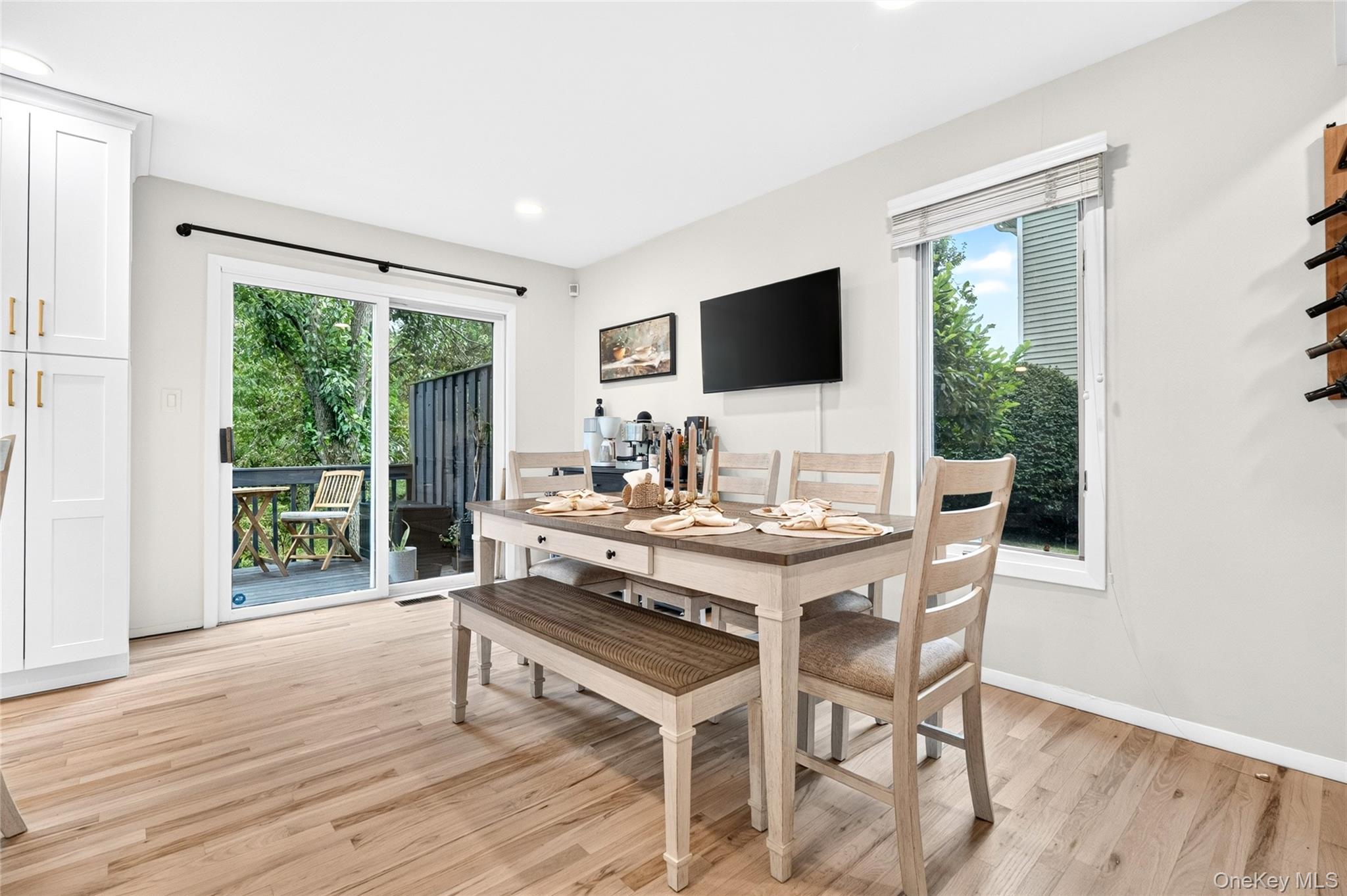 7 Village Green – For Sale photo 15