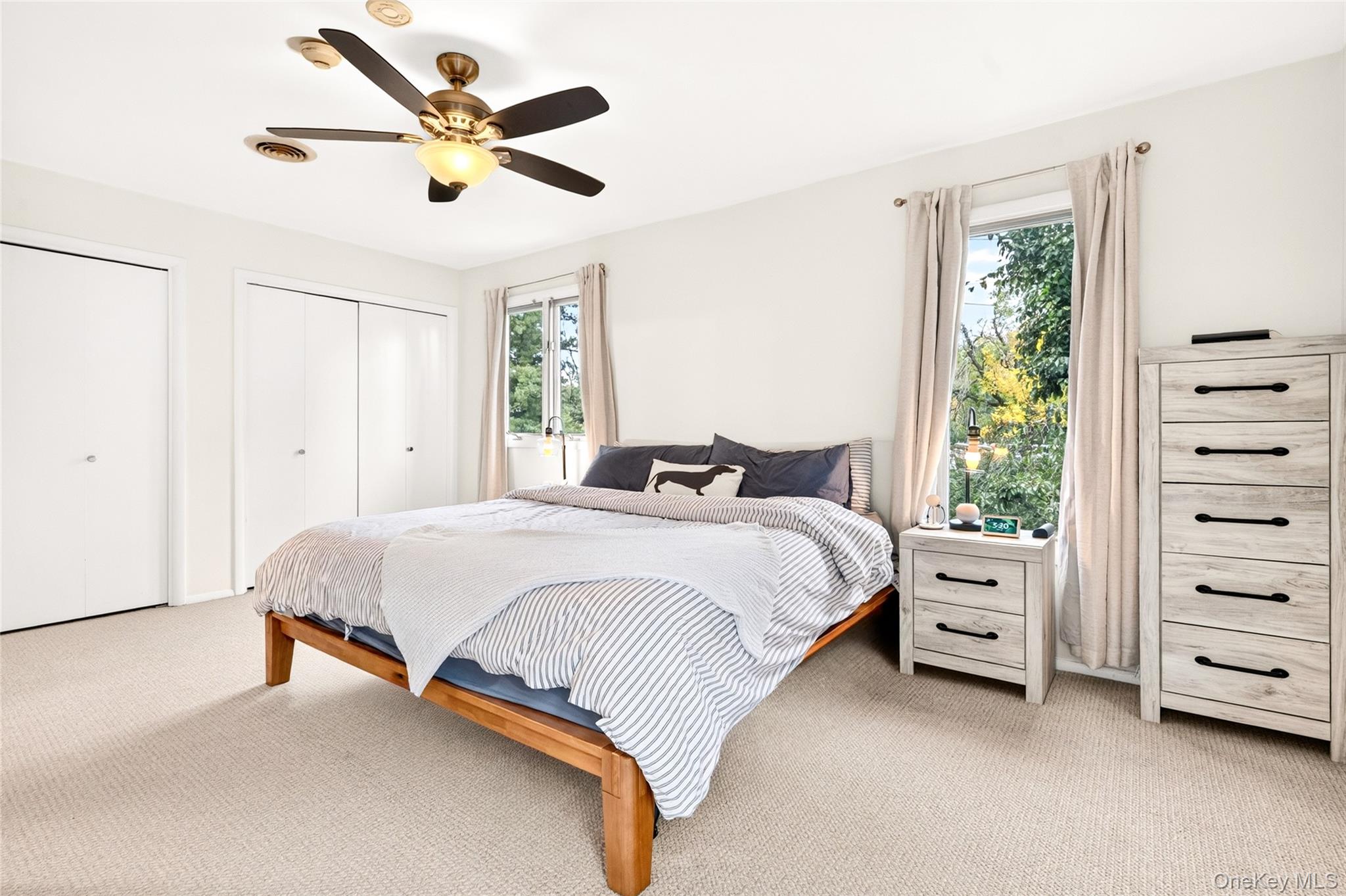 7 Village Green – For Sale photo 22