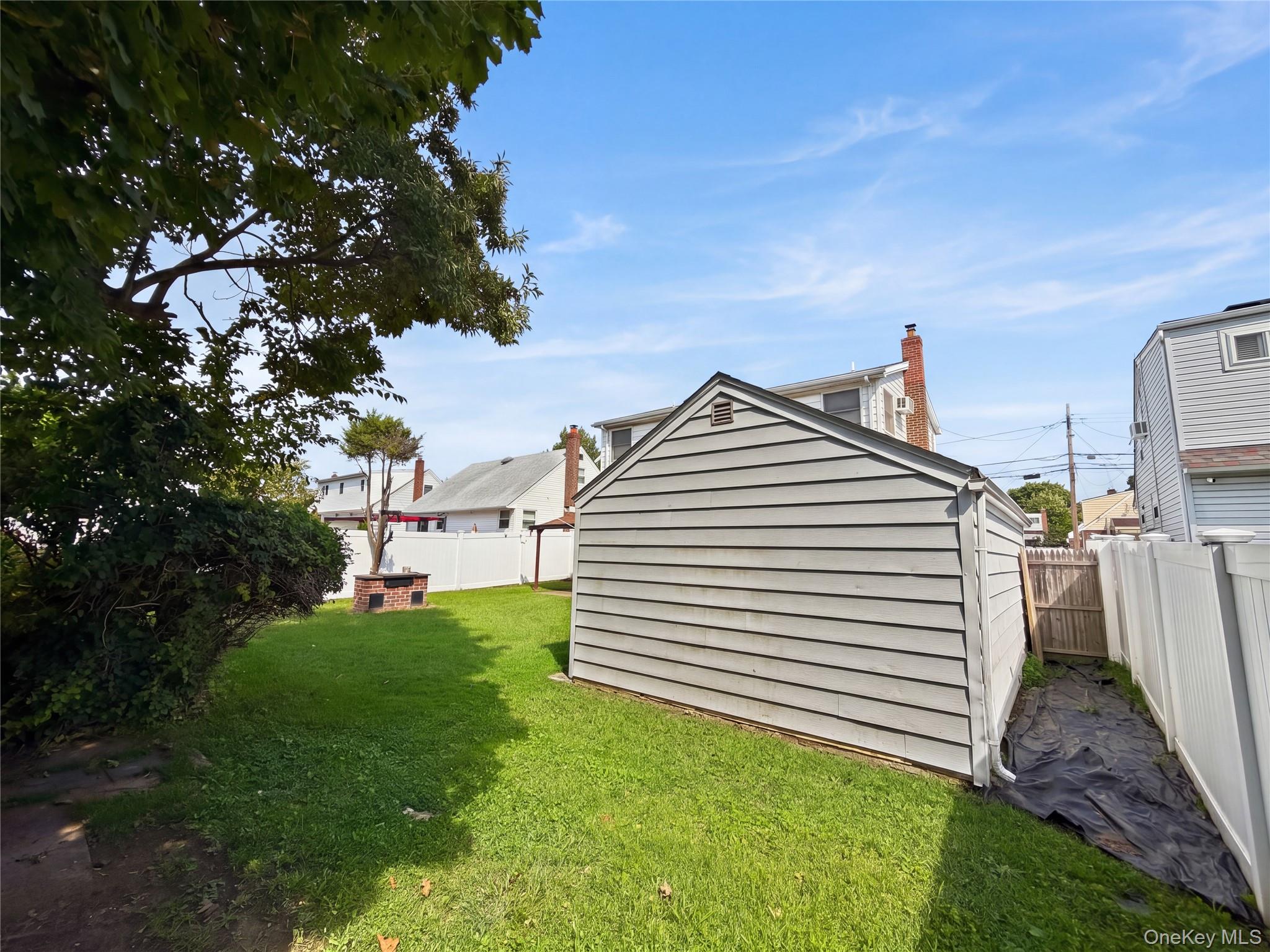 78 Gates Avenue – For Sale photo 34