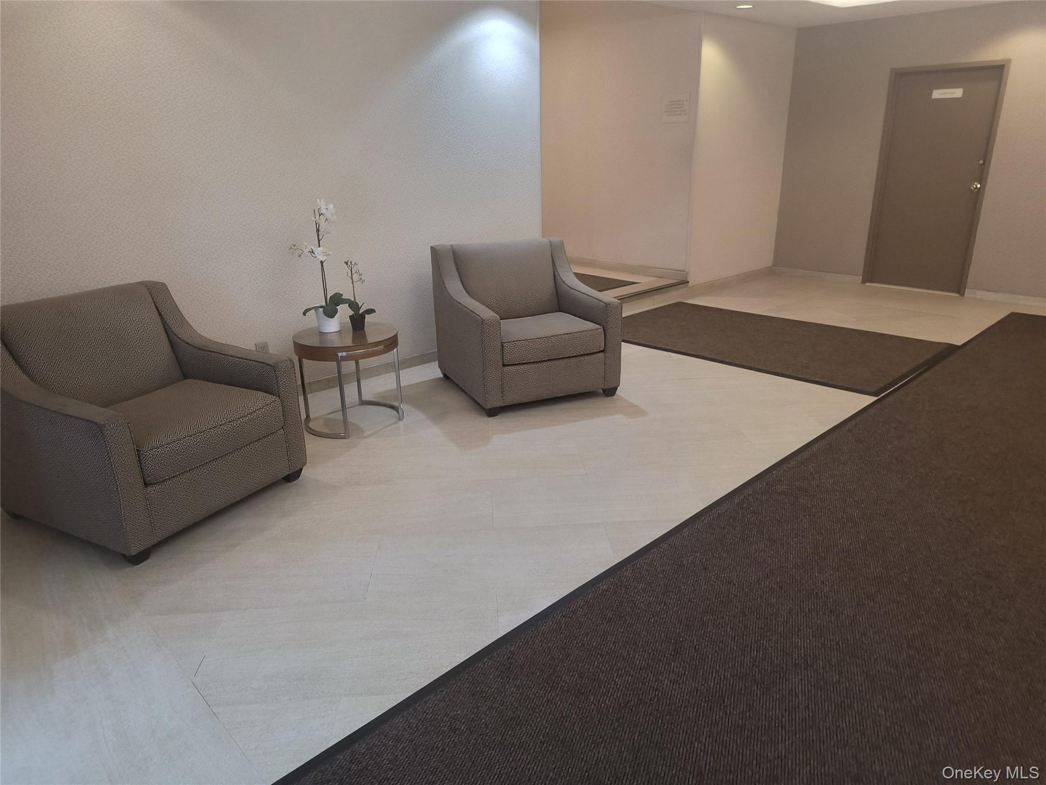 1304 Midland Avenue, Unit B41 photo 19