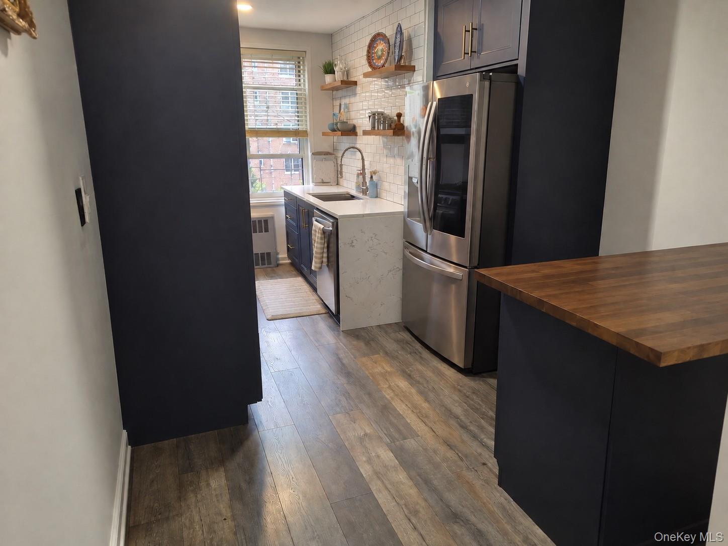 1304 Midland Avenue, Unit B41 photo 5