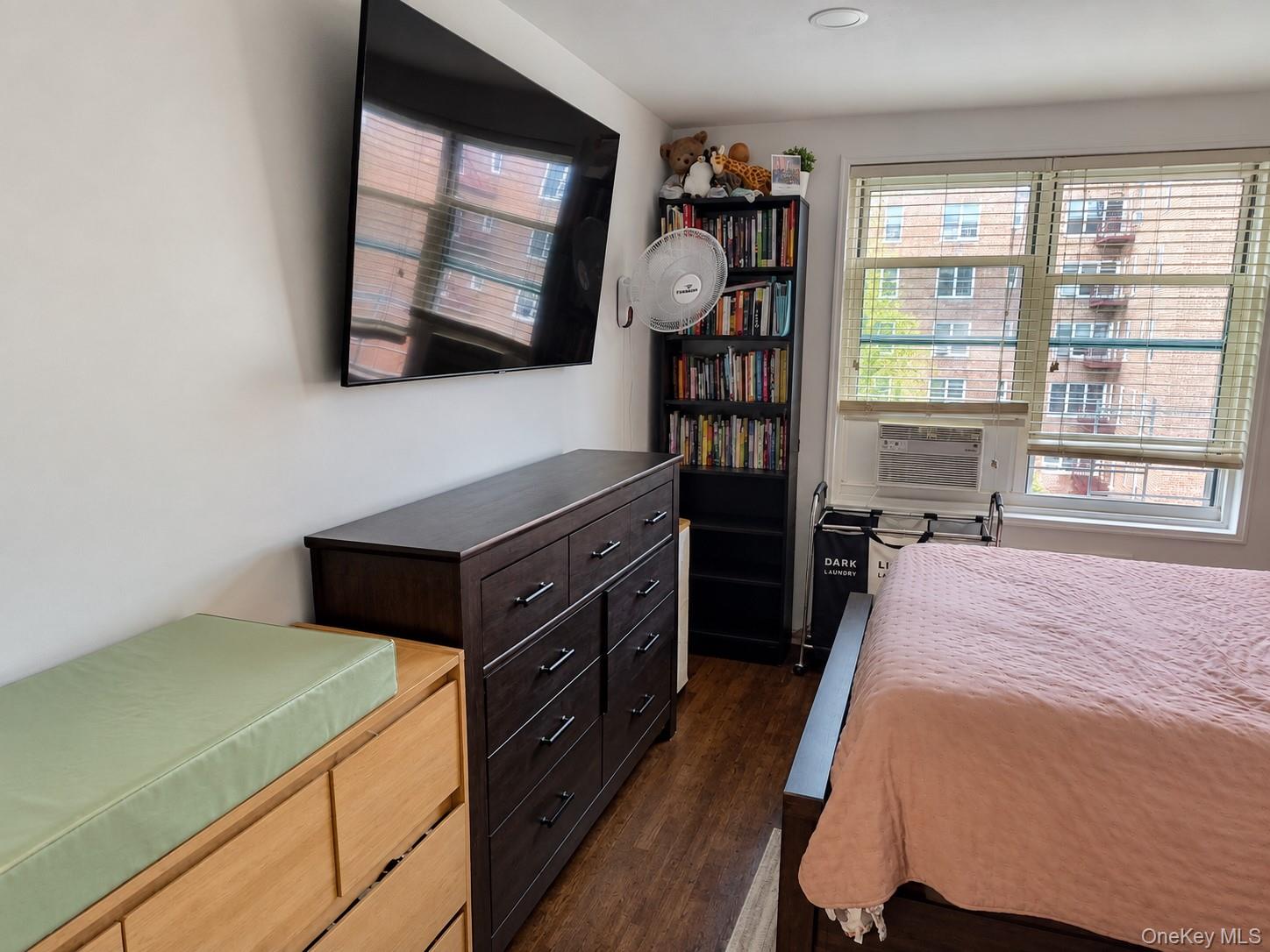 1304 Midland Avenue, Unit B41 photo 11