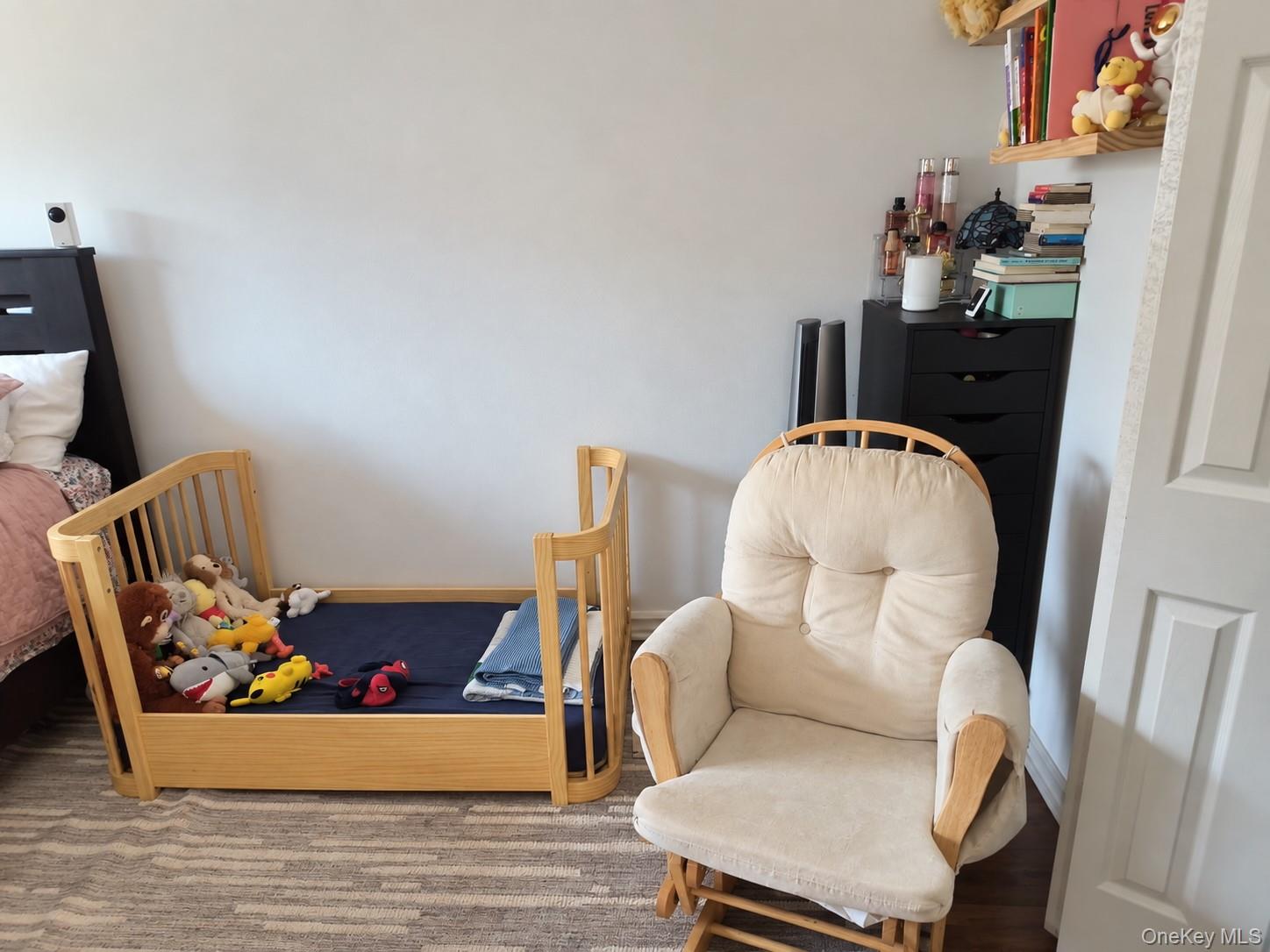 1304 Midland Avenue, Unit B41 photo 12