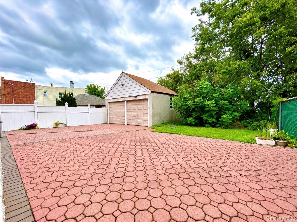 52-57 84th Street – For Sale photo 5