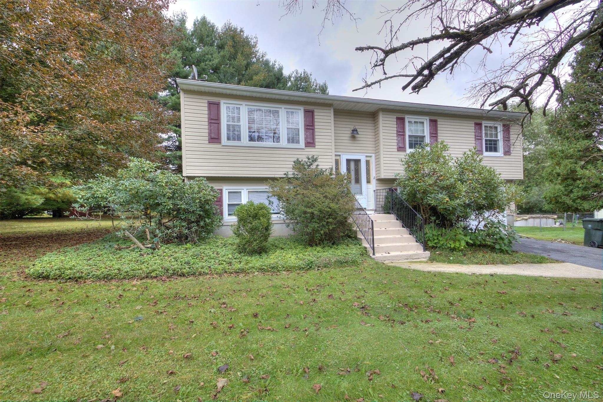 50 Lincoln Road – For Sale photo 2
