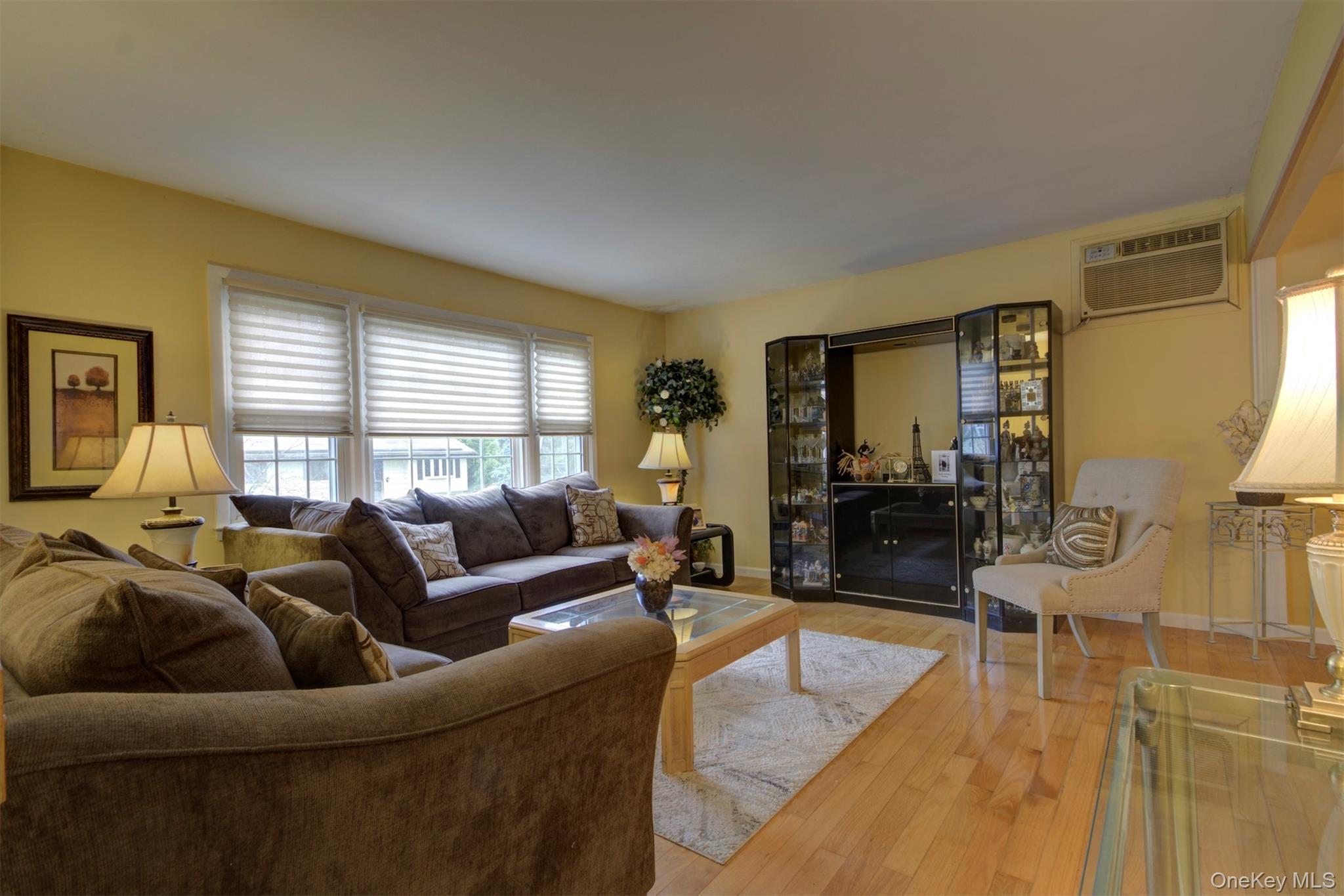 50 Lincoln Road – For Sale photo 6