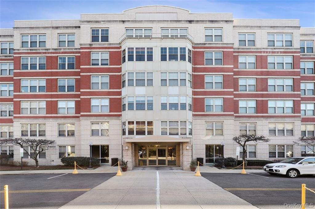 300 Mamaroneck Avenue, Unit 421