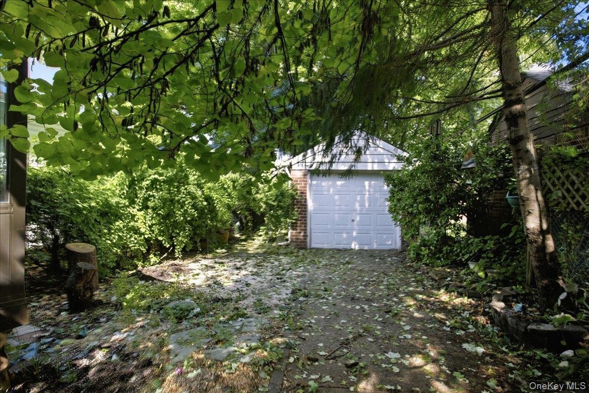 247-41 87th Drive – For Sale photo 17