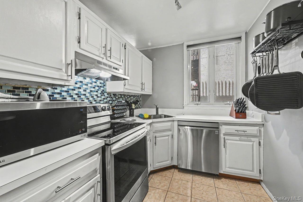 1200 Warburton Avenue, Unit 41 photo 16