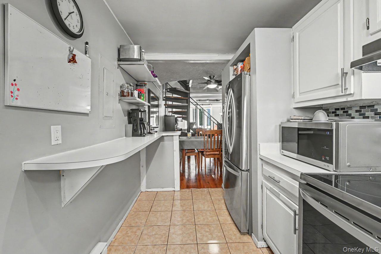 1200 Warburton Avenue, Unit 41 photo 17