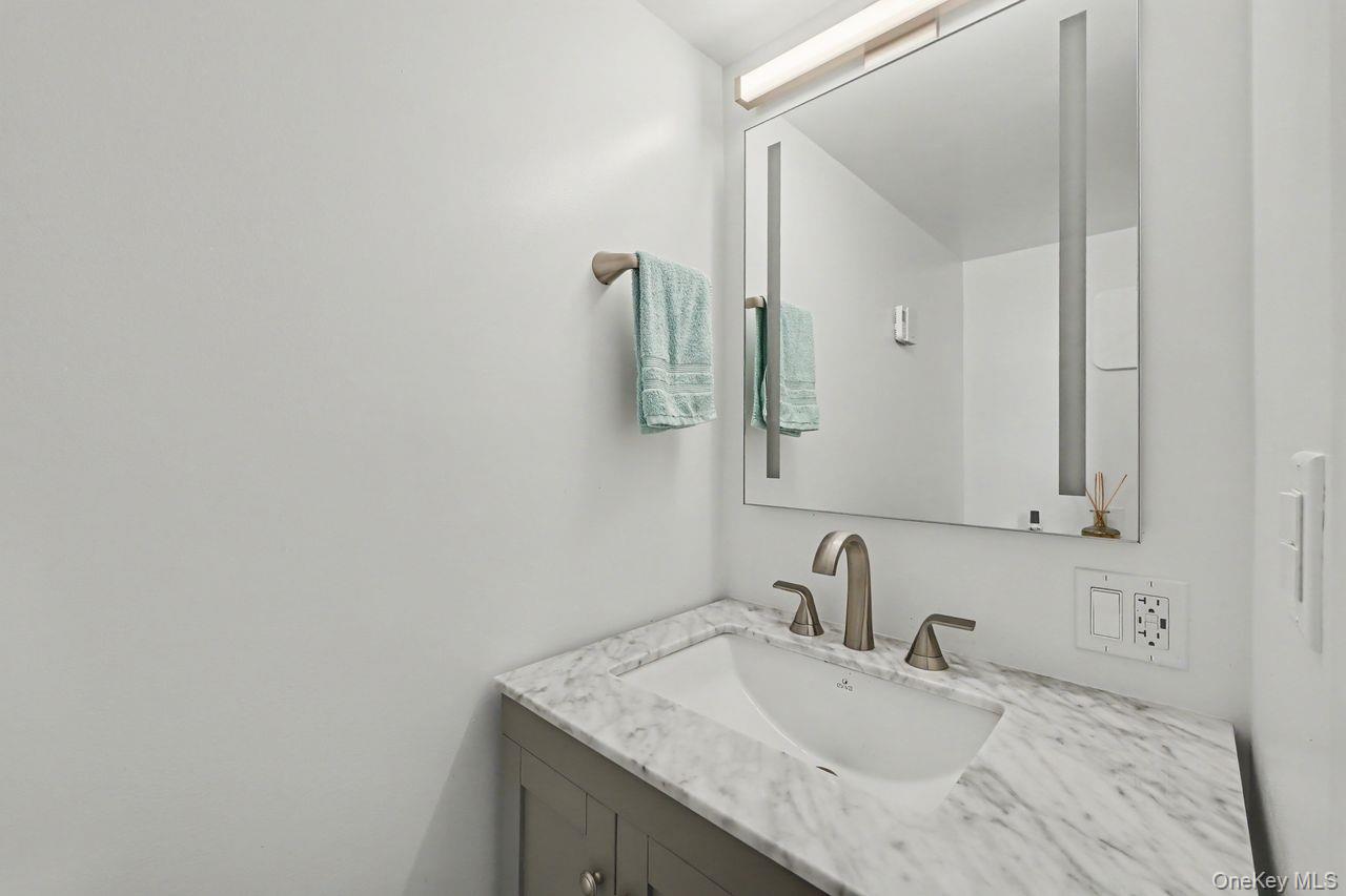 1200 Warburton Avenue, Unit 41 photo 19