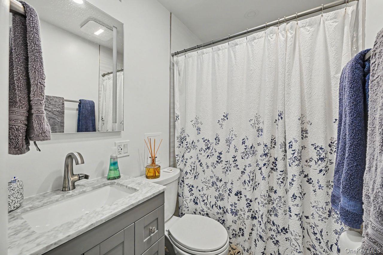 1200 Warburton Avenue, Unit 41 photo 25