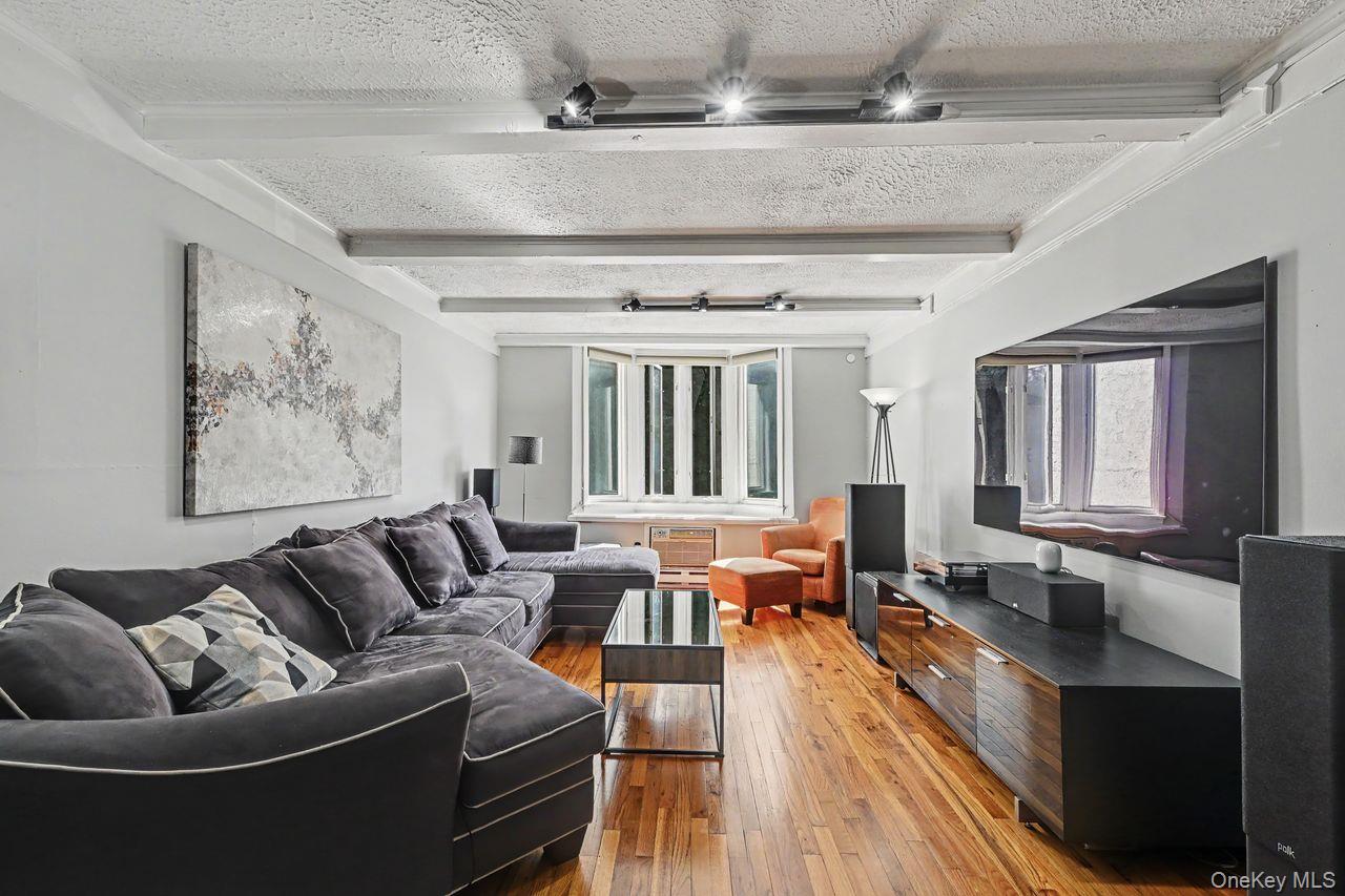 1200 Warburton Avenue, Unit 41 photo 9
