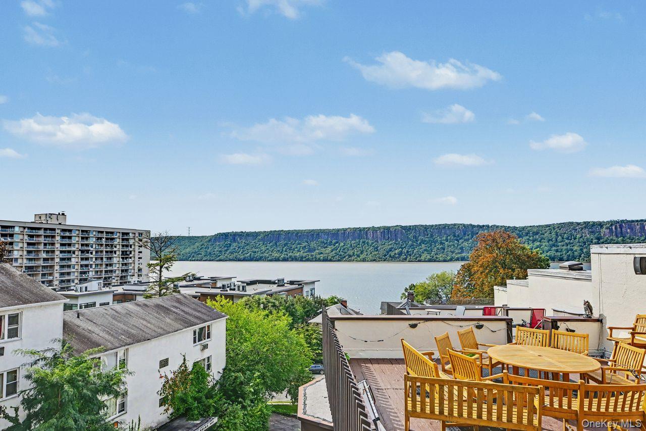 1200 Warburton Avenue, Unit 41