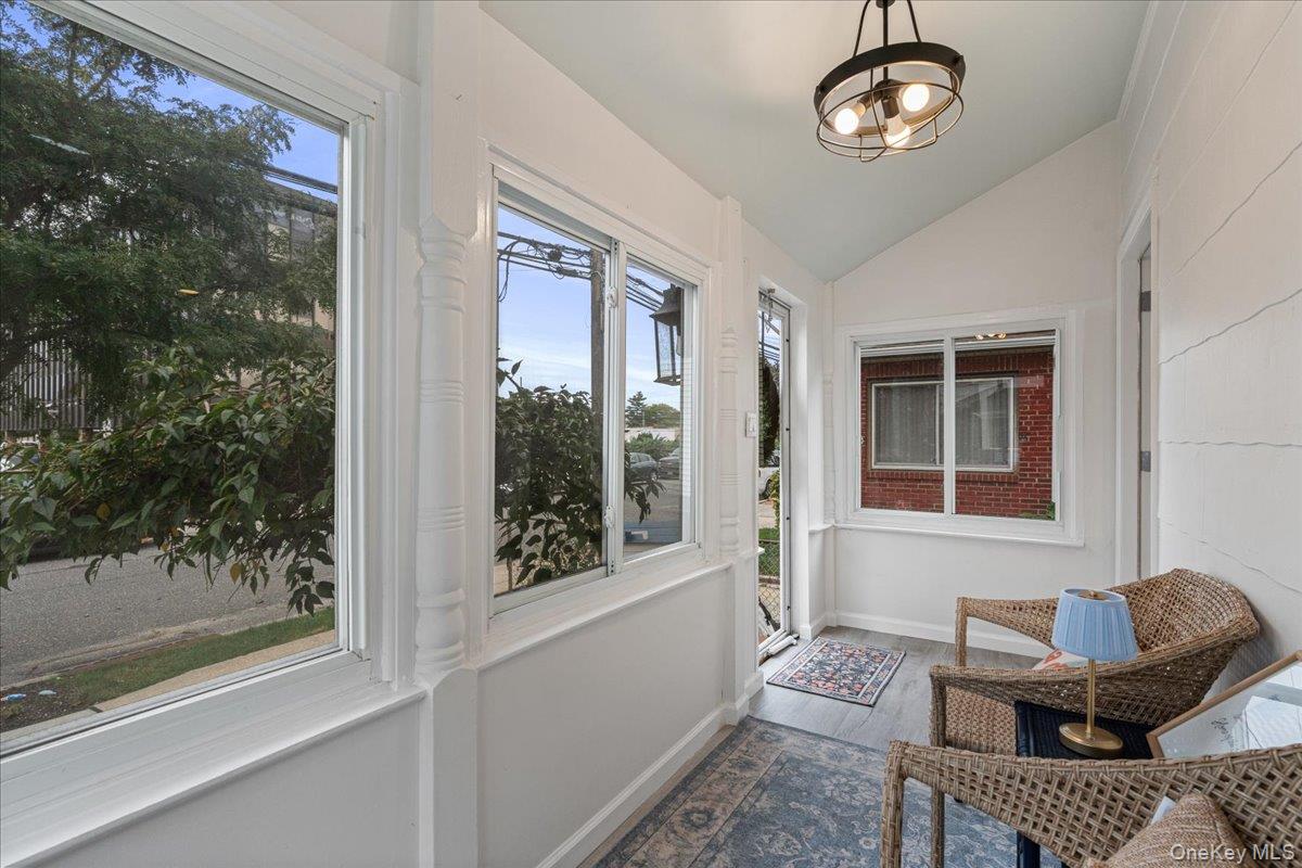 35 Saint Marks Avenue – For Sale photo 4