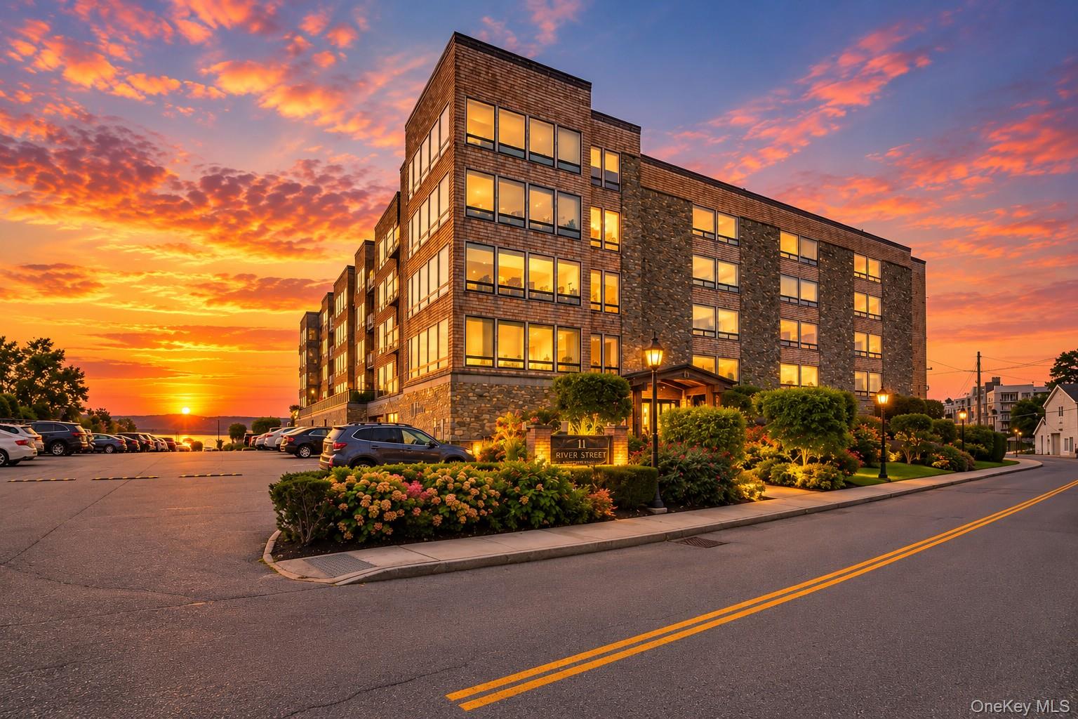 11 River Street, Unit 402