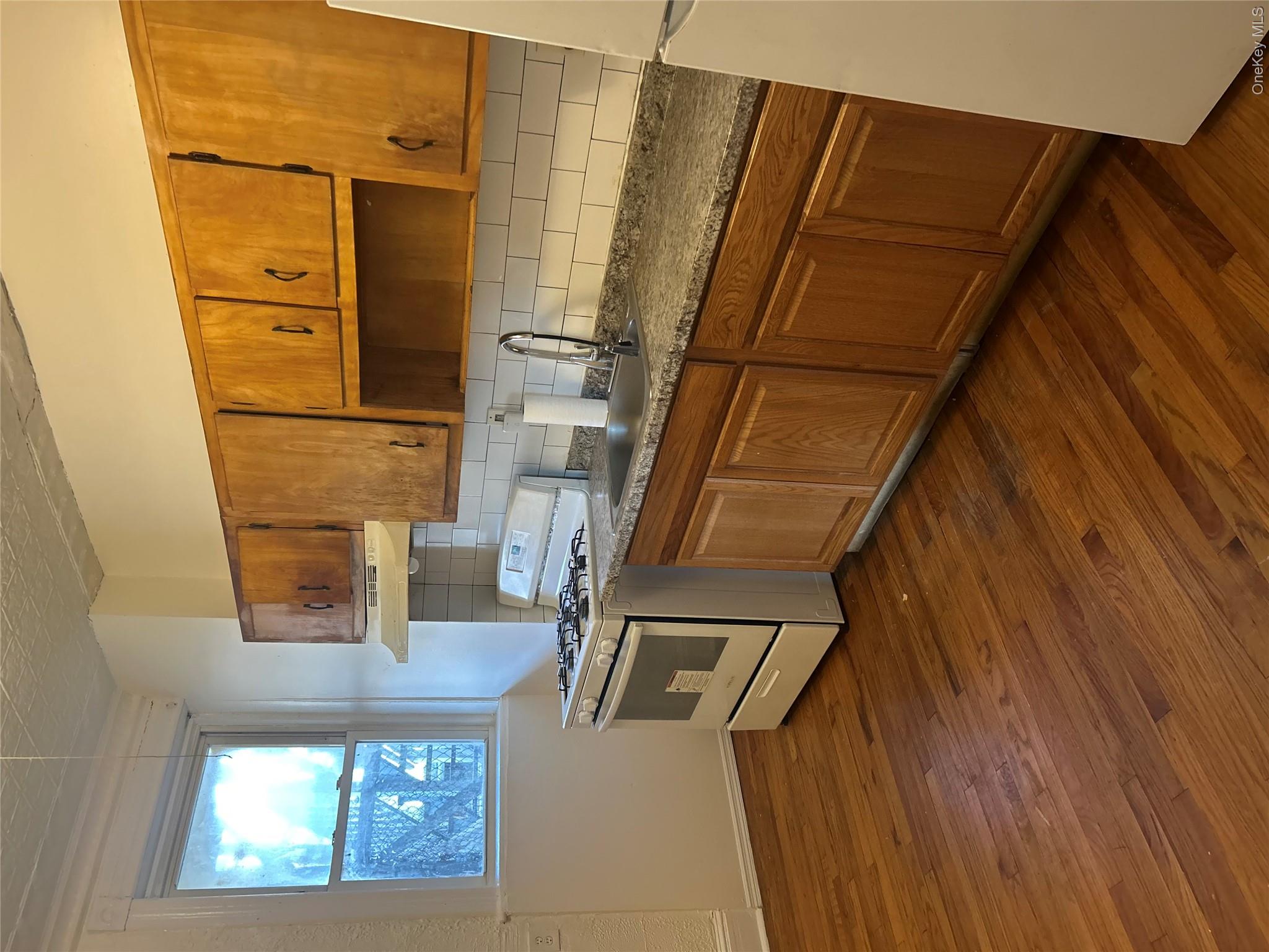 15 15 City Terrace – For Sale photo 2